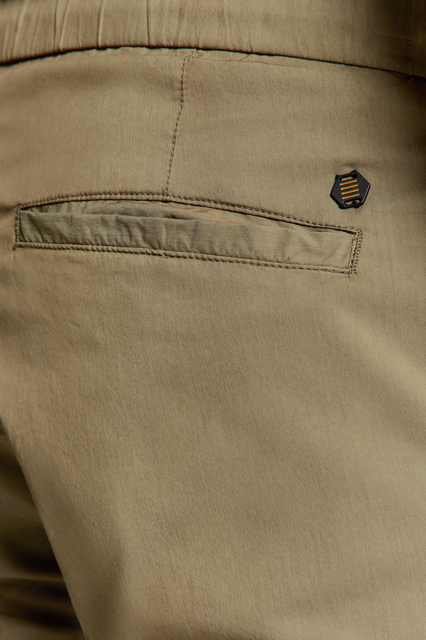 SHORT STRETCH CARGO GARMENT DYED KHAKI 9