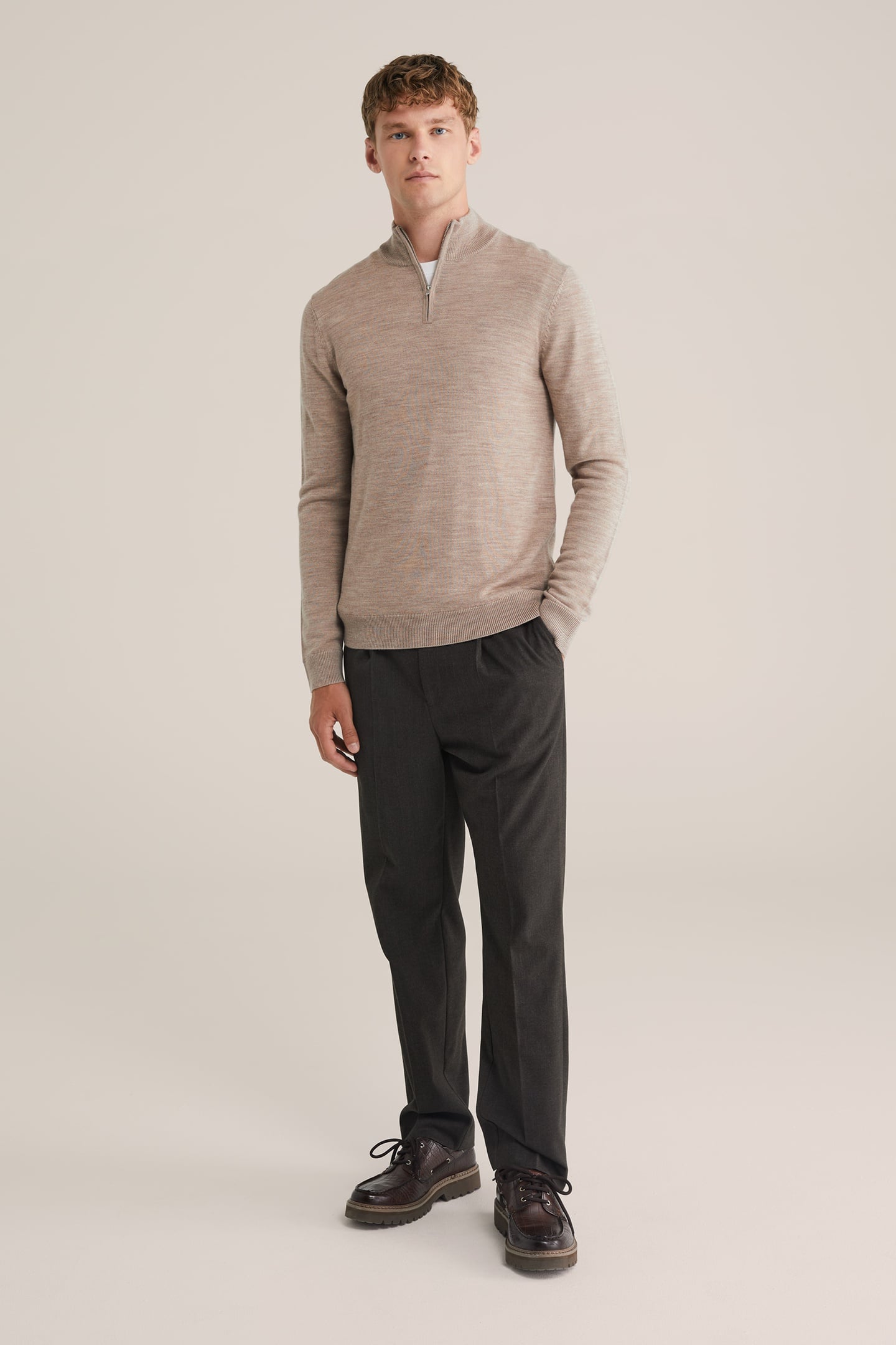 HALFWAY ZIPPER LIGHT BROWN 3