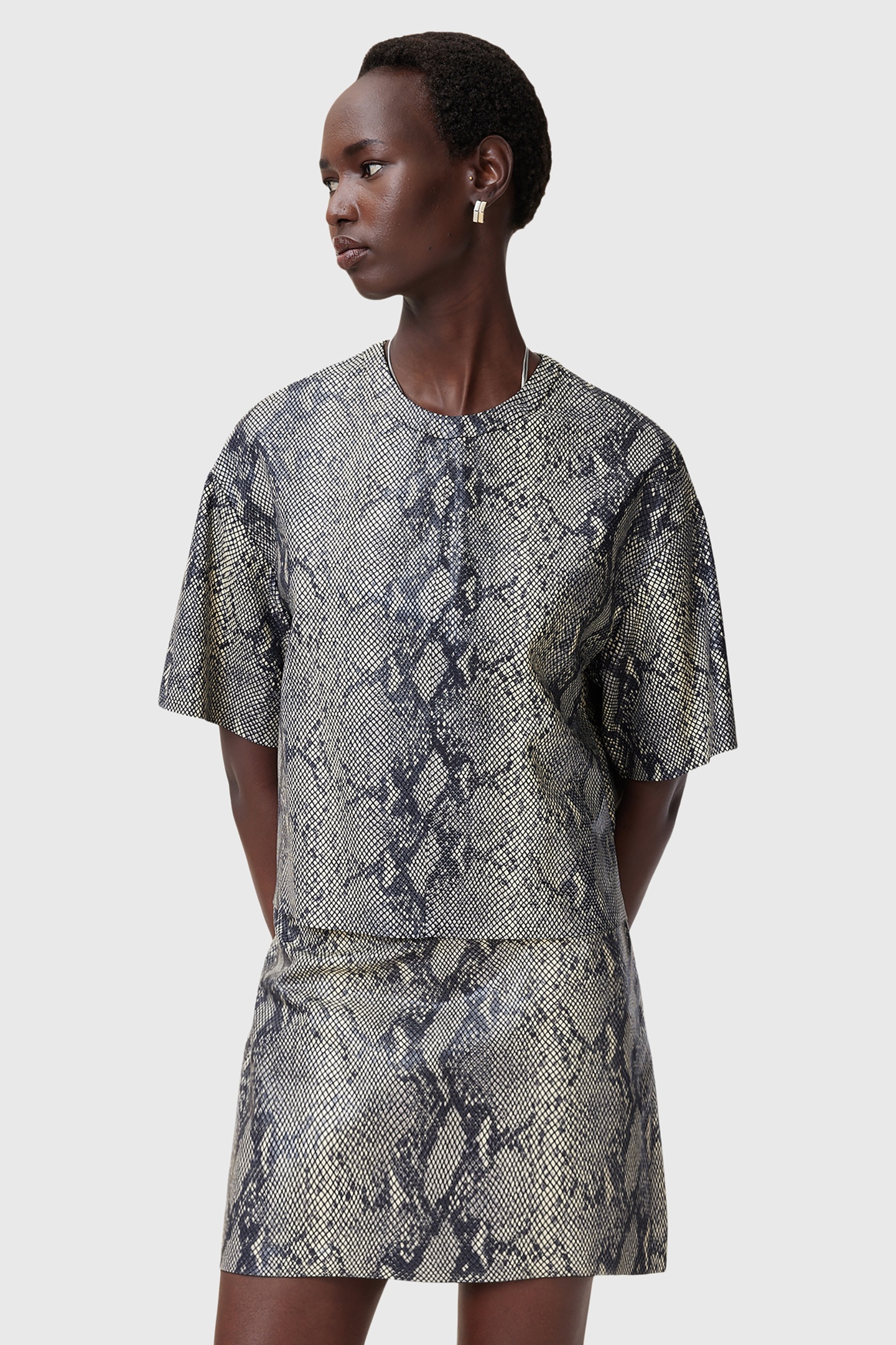 RENAI SNAKE TEE NATURAL WHITE 4