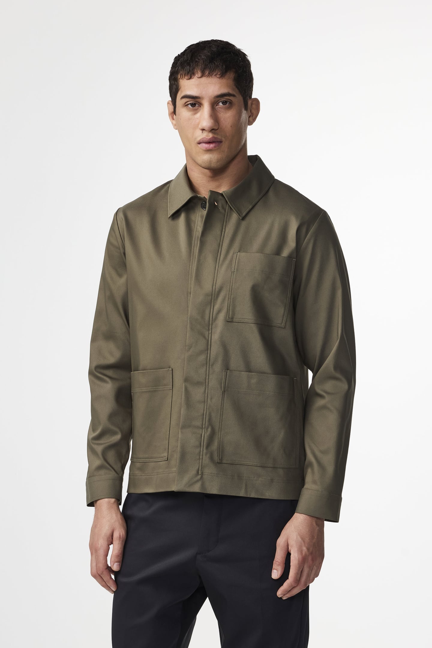 GABE HYBRID/BLAZER CAPERS 2