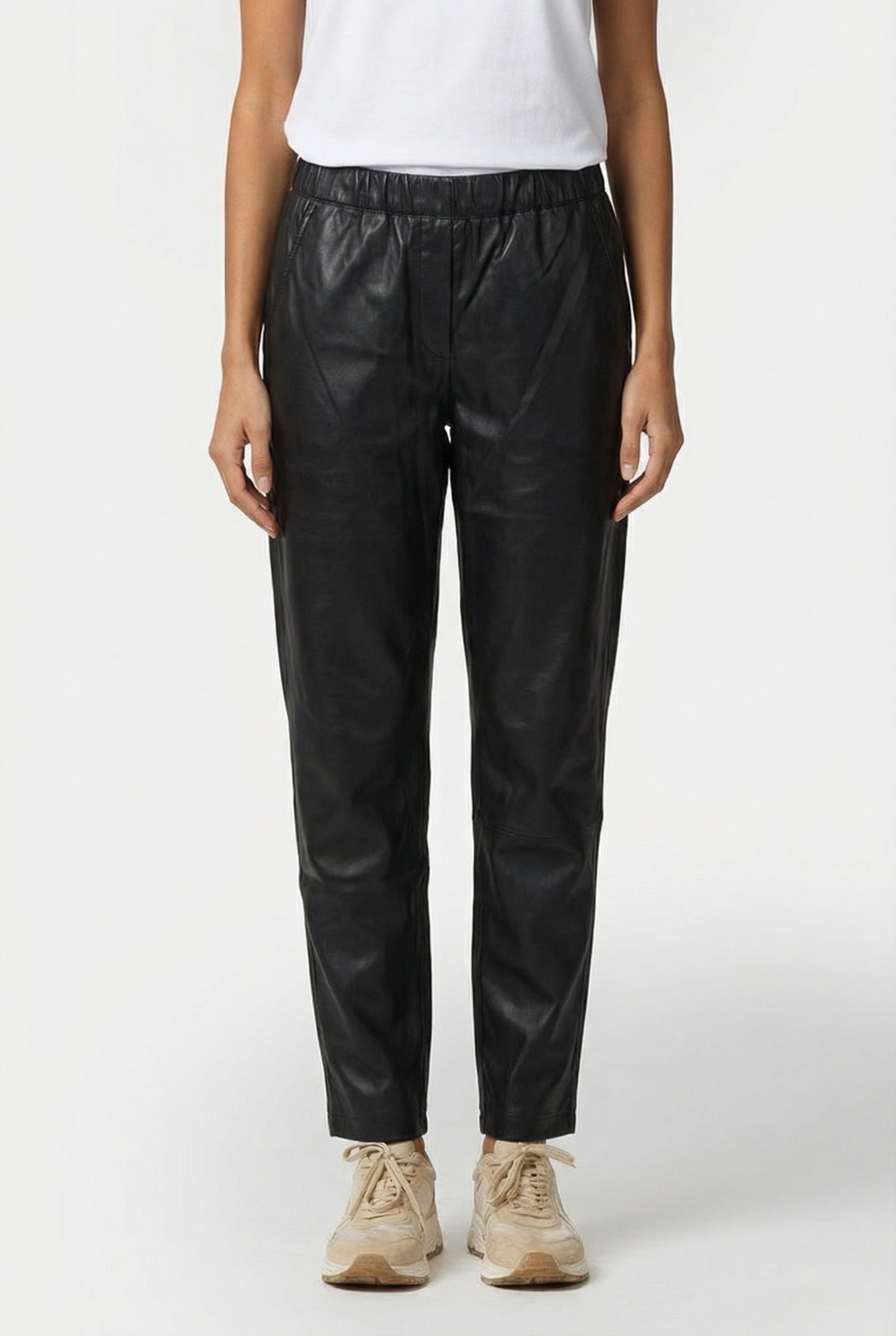SALLY PANTS BLACK 1