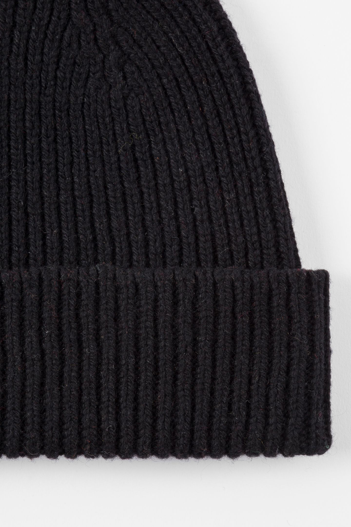HAT CASHMR BEANIE BLACK 8