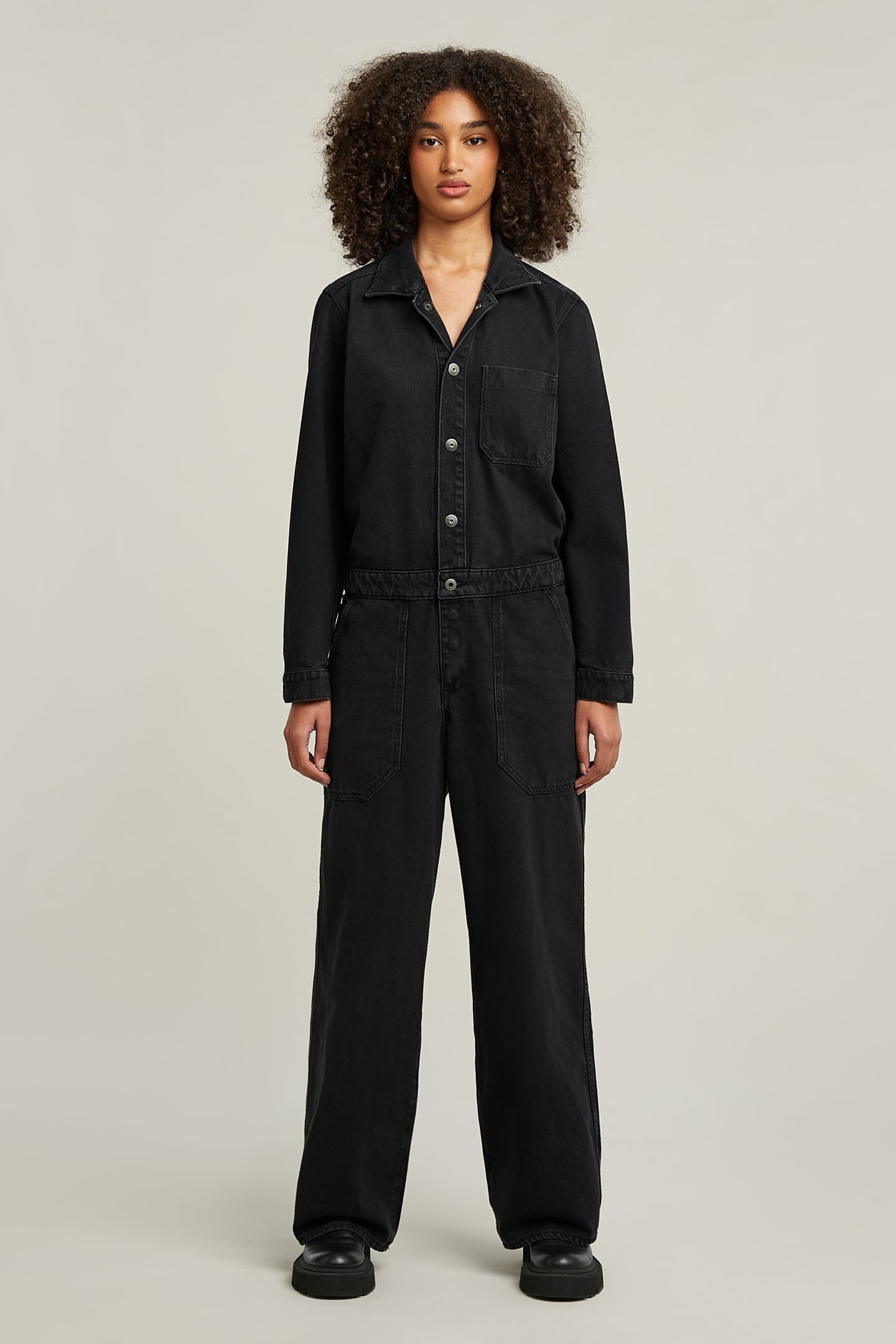 1 POCKET OVERALL L\S WORN IN BLACK ONYX 1