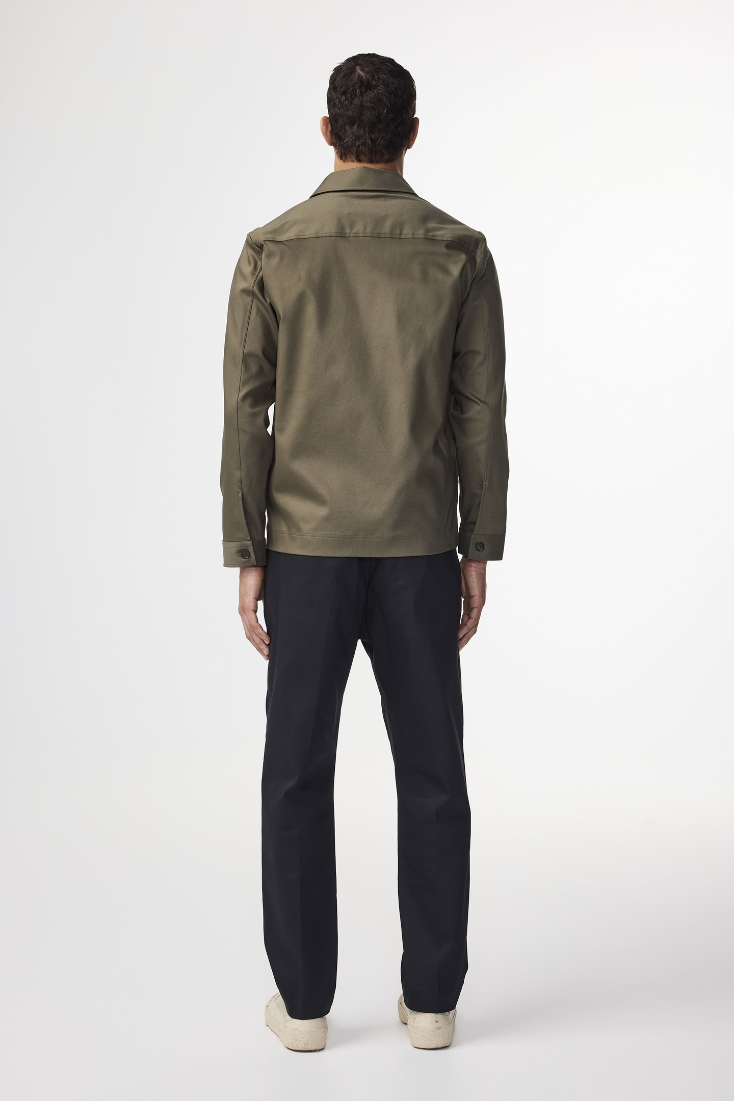 GABE HYBRID/BLAZER CAPERS 3