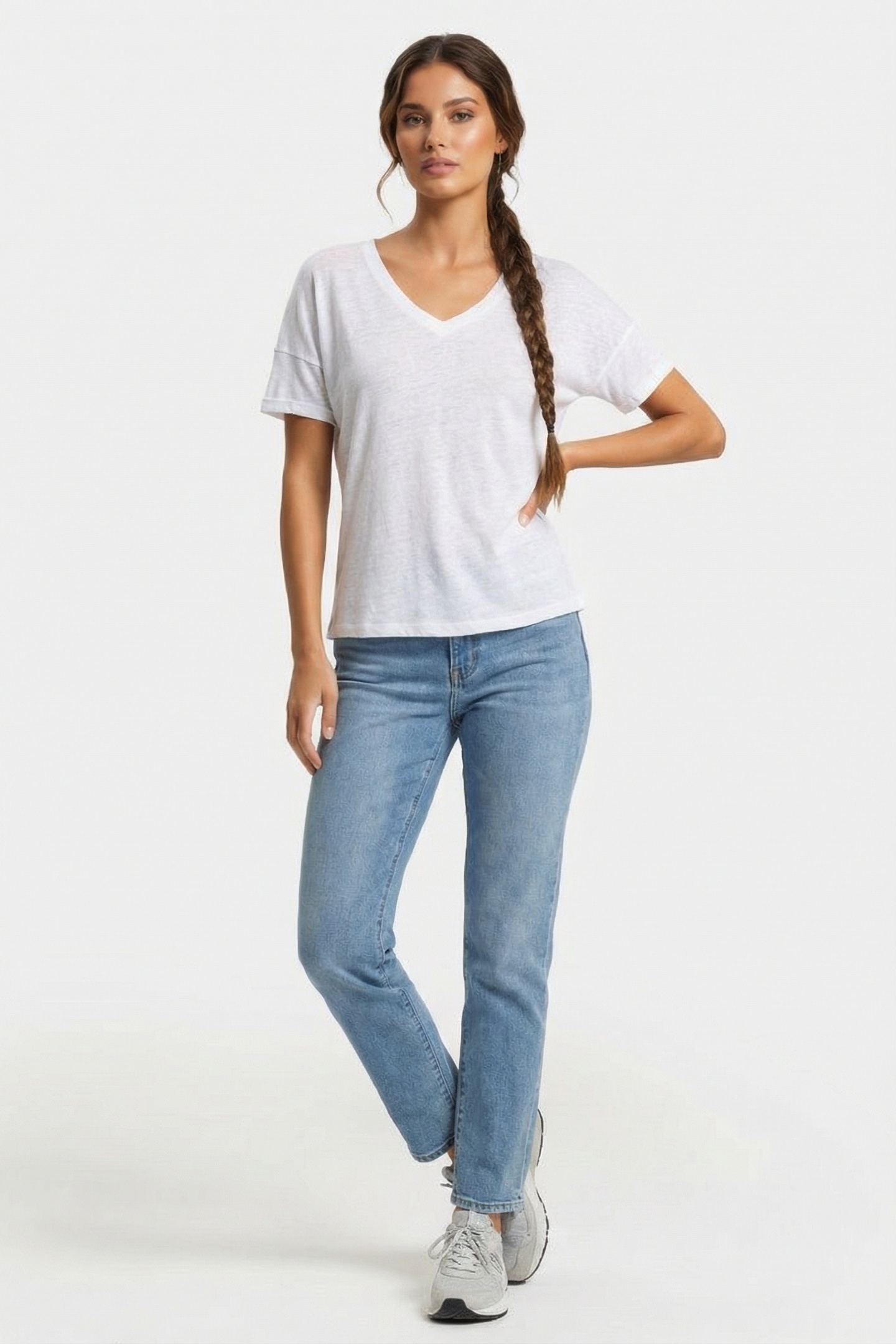 EMILY T SHIRT WHITE 1