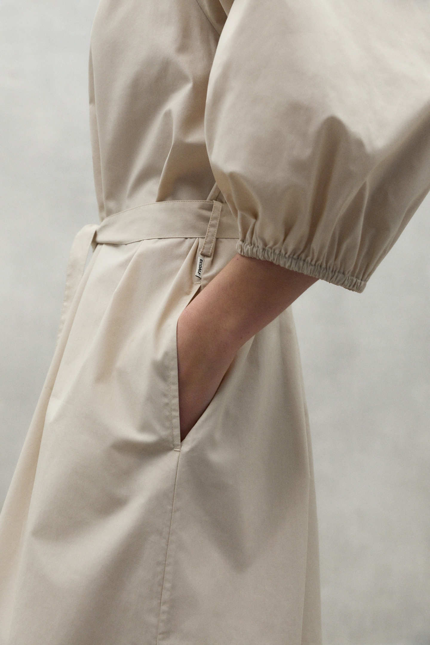 SERPENTINAALF DRESS WHITE SAND 4