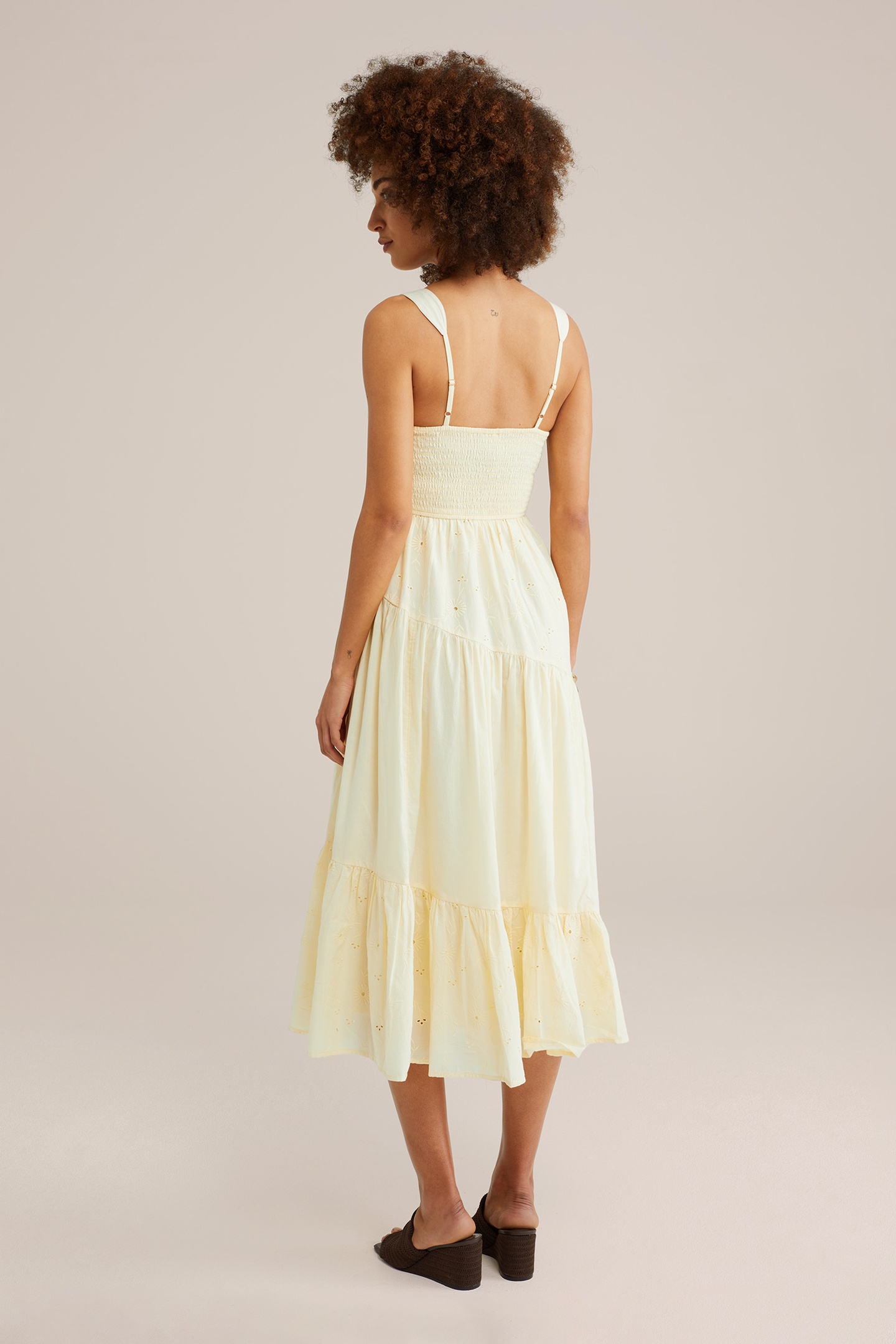 DRESS MAXI LENGTH LIGHT YELLOW 2