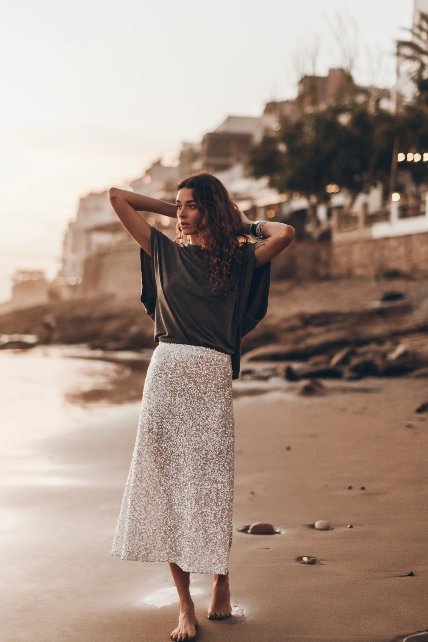 THE LIGHT LONG SEQUIN SKIRT 2