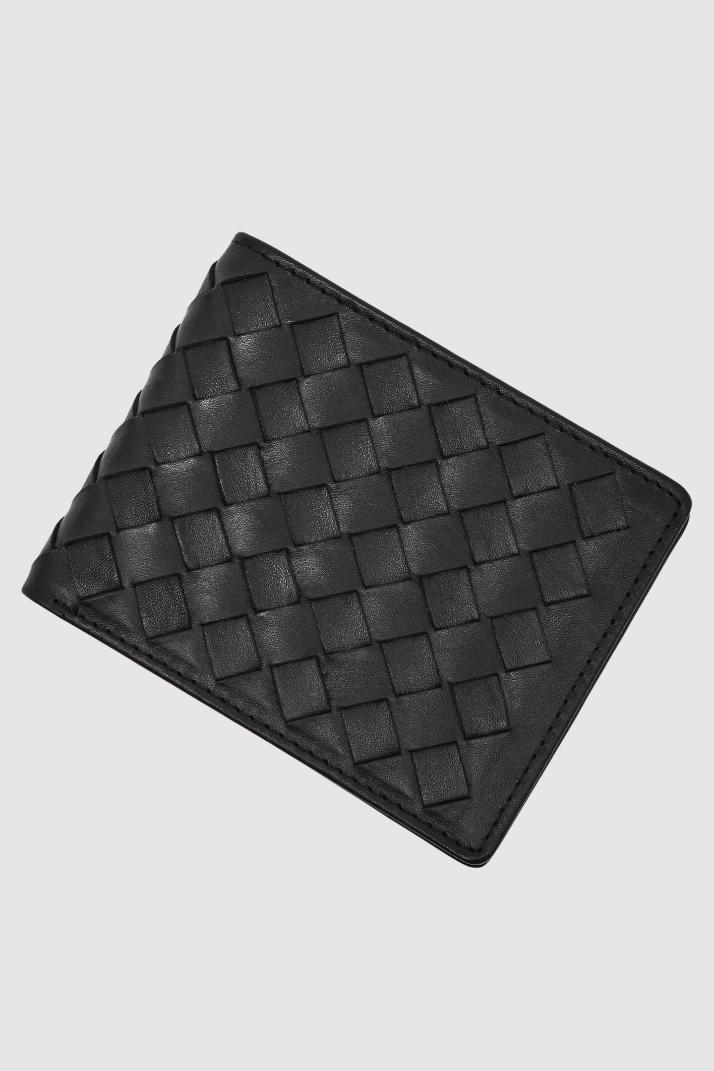 LARGE LATTICE STRUCTURED LEATHER WALLET BLACK 2