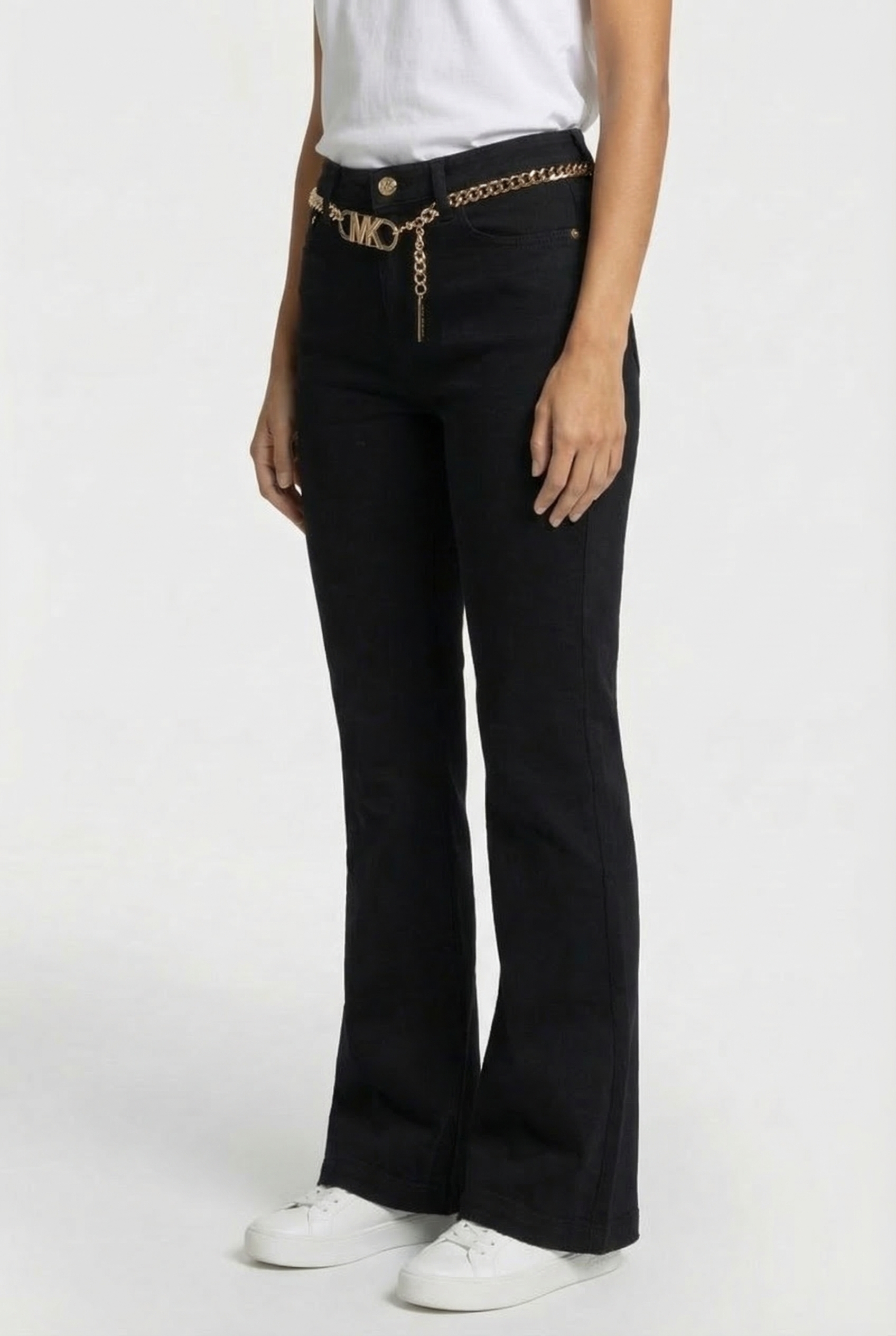 FLARED DENIM JEANS WITH CHAIN BELT IN BLACK 3