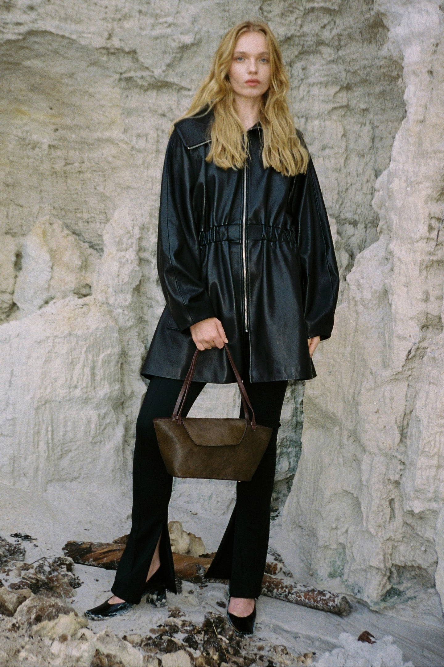 COURRIER TOTE CALF LEATHER DARK BROWN 5