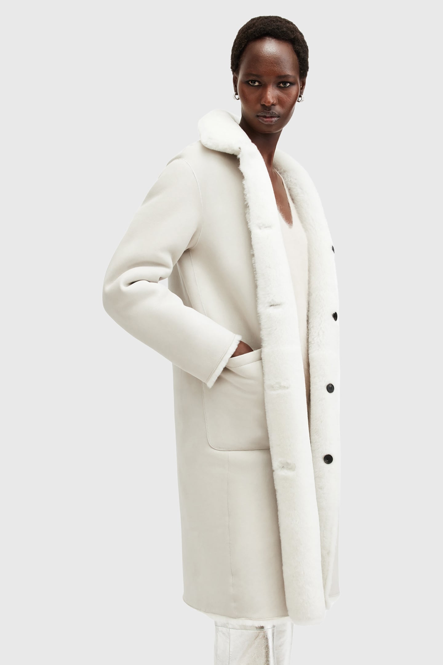 SERRA SHEARLING COAT SNOW WHITE 4