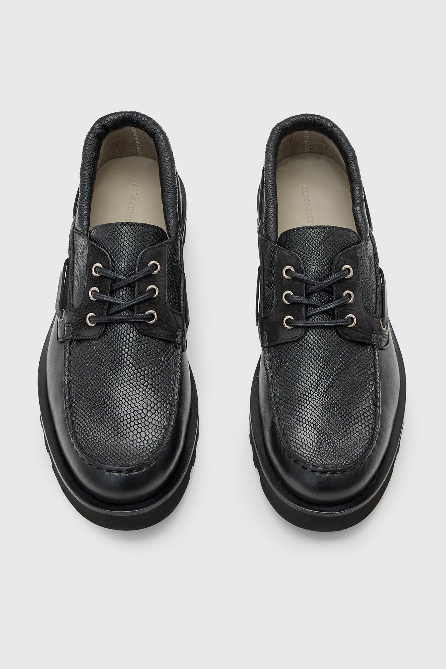 SKIFF SHOE BLACK 1