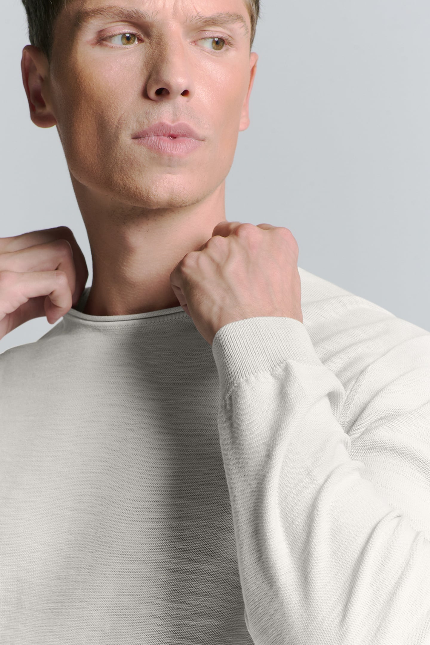 PULLOVER CREWNECK GARMENT DYED + STONE WASHED CHALK 7