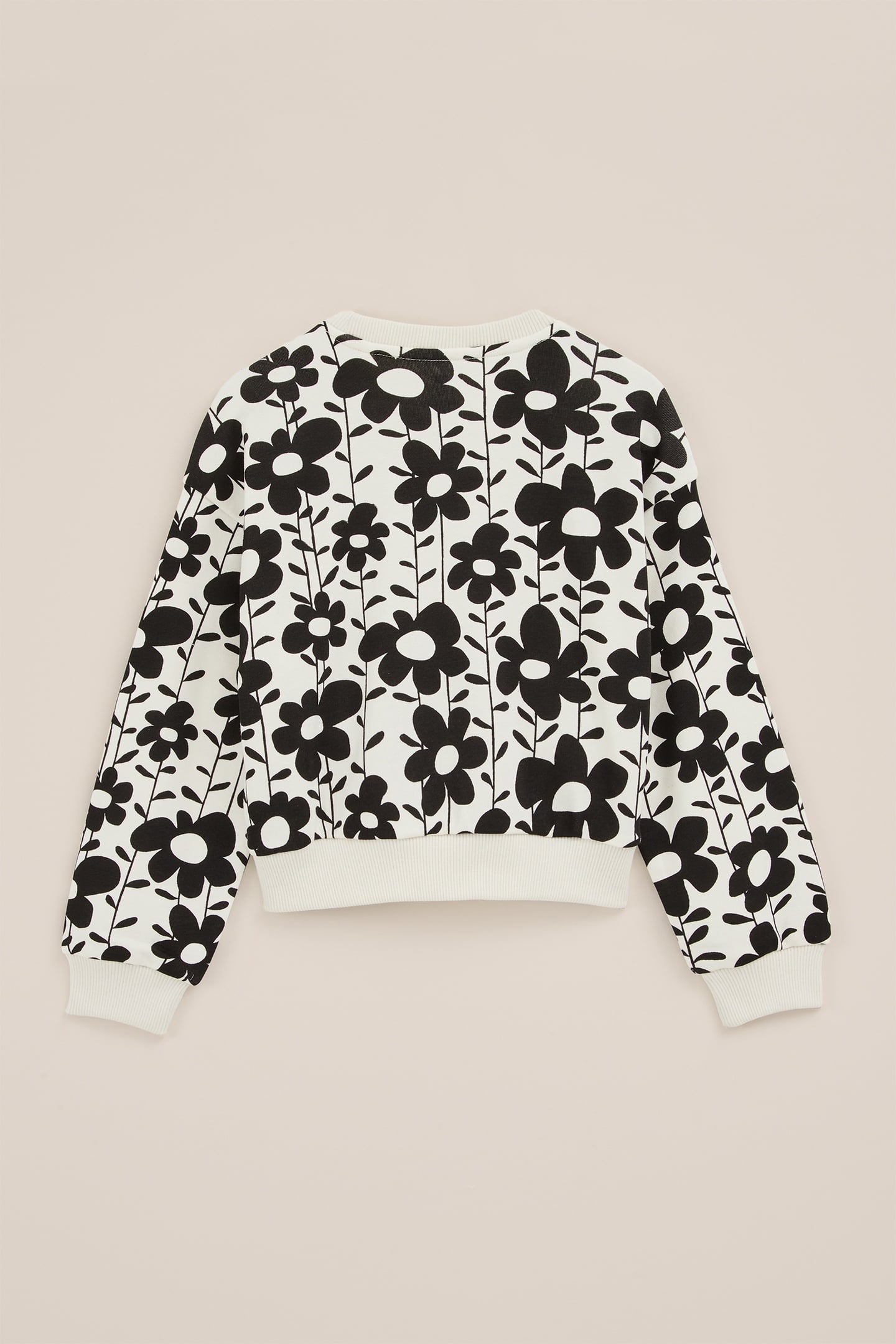 SWEATER BLACK 4