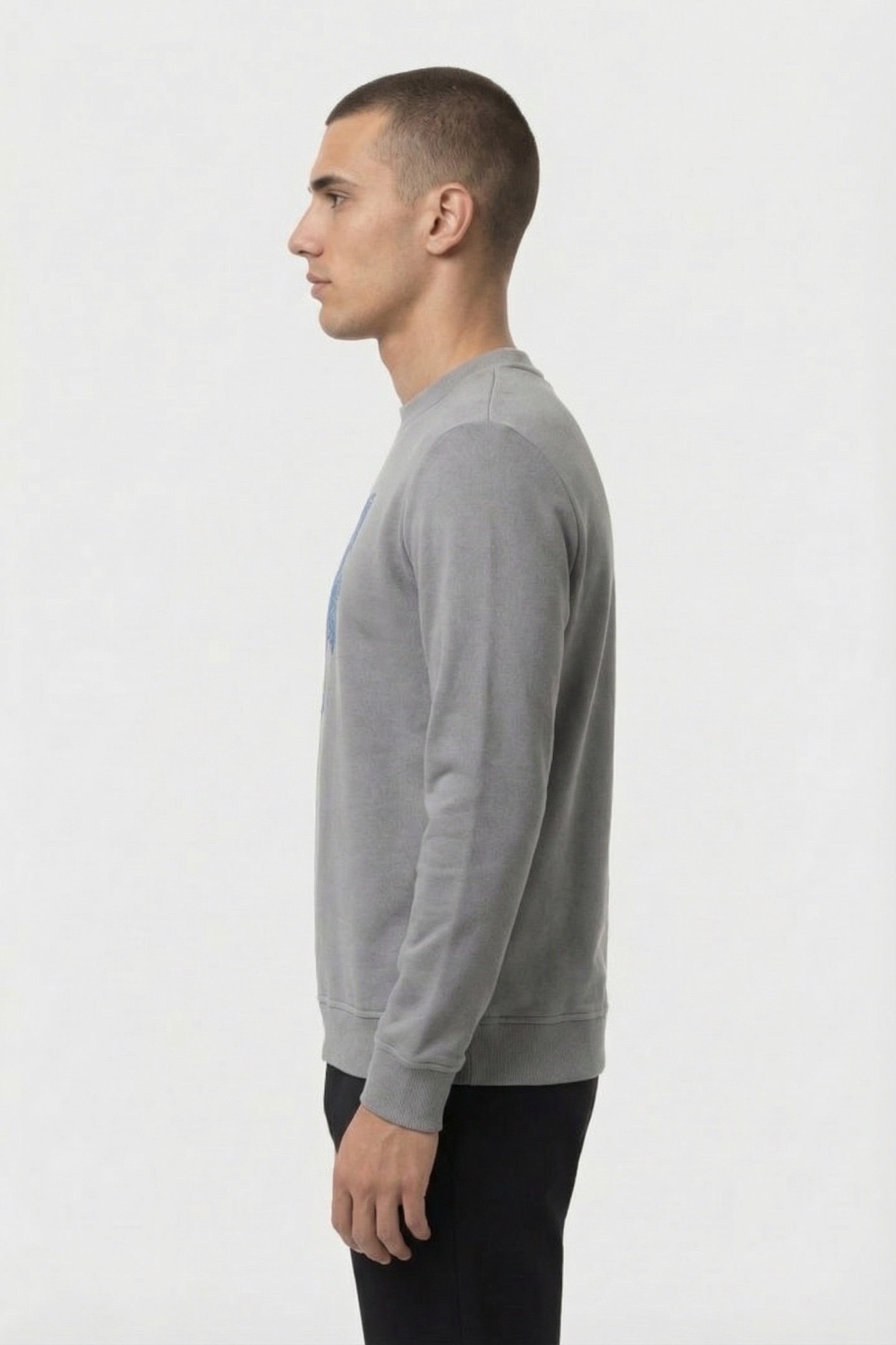 DARK GREY SWEAT CREWNECK 3