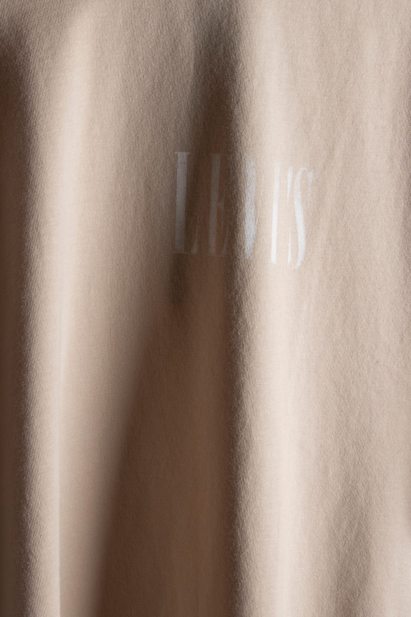 RELAXED FIT TEE DISTRESSED SERIF 4