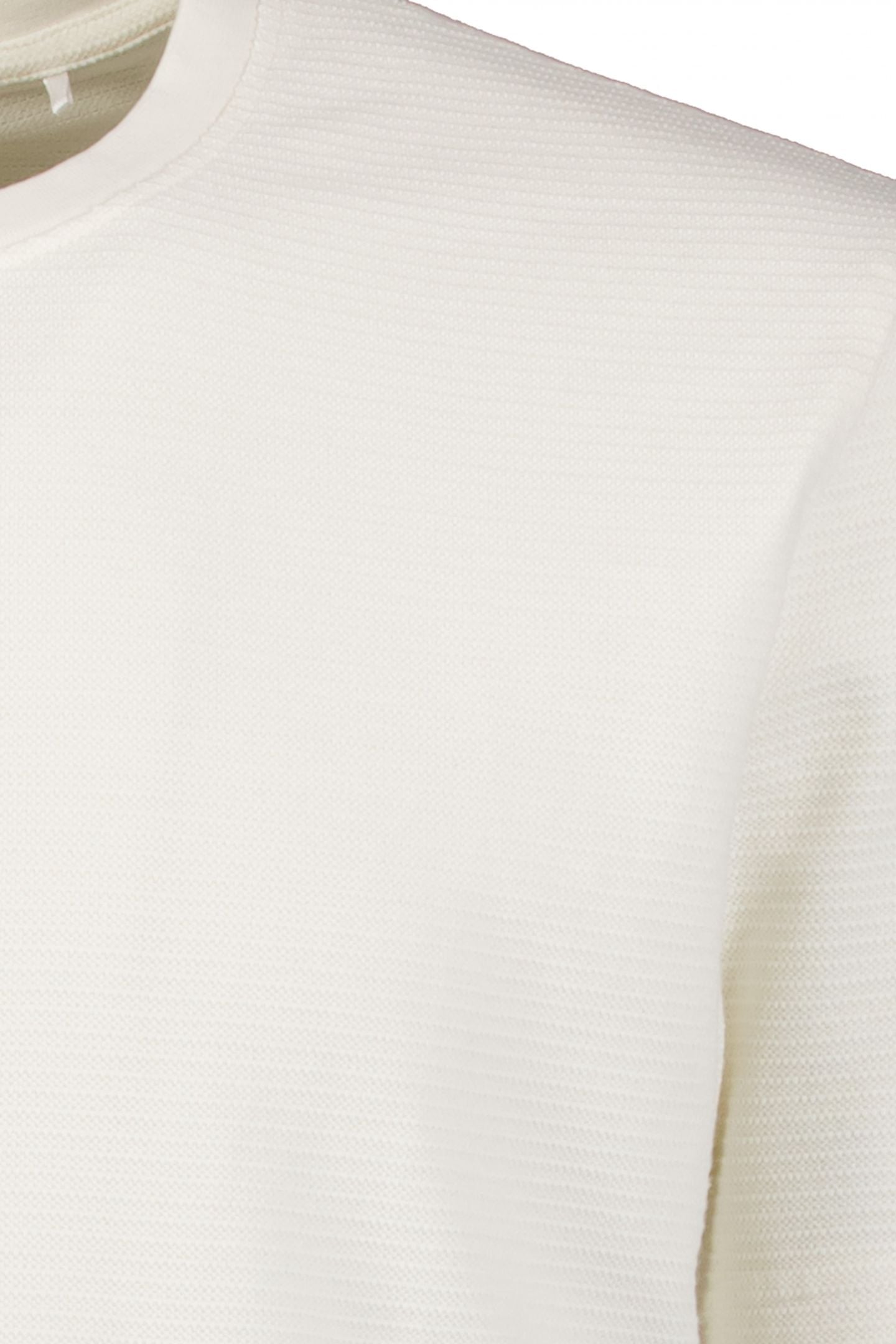 T-SHIRT CREWNECK OTTOMAN KIT 3