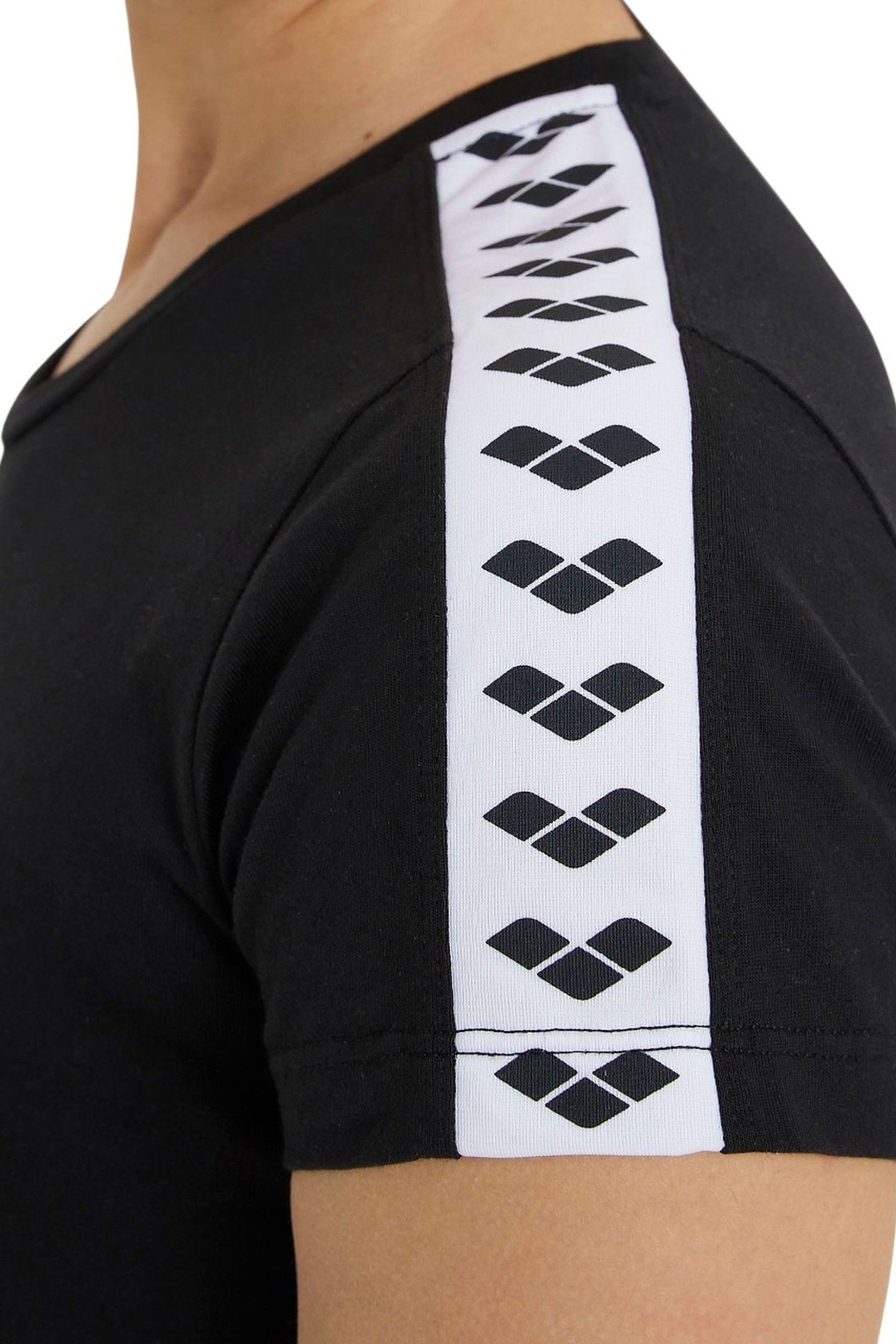 W T-SHIRT TEAM BLACK-WHITE-BLACK 4