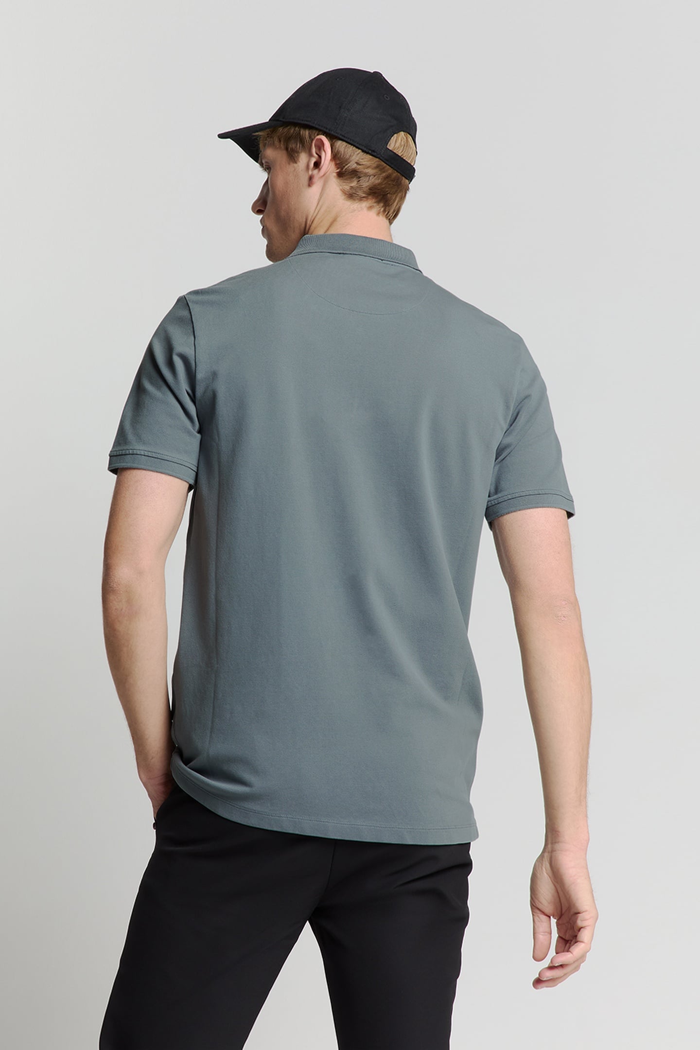 POLO ZIP PIQUE GARMENT DYED WASHED BLUE 2