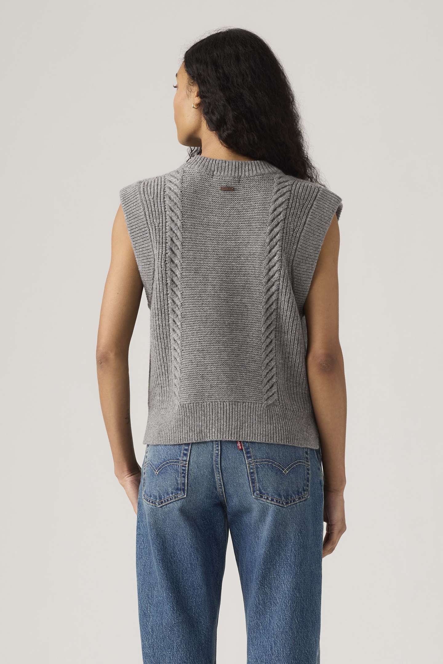 INES CABLE SWEATER VEST GREY 2
