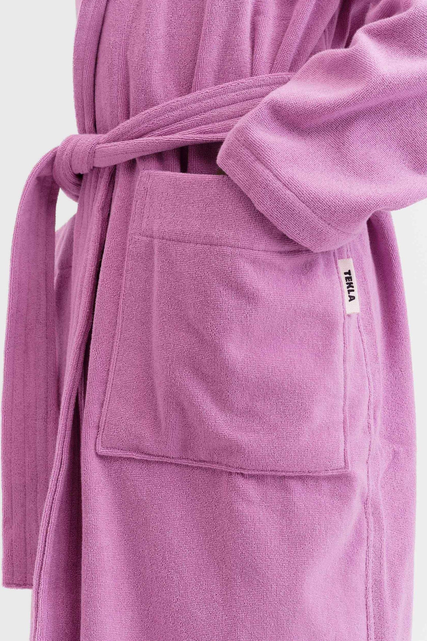 UNISEX CLASSIC BATHROBE MAGENTA 9