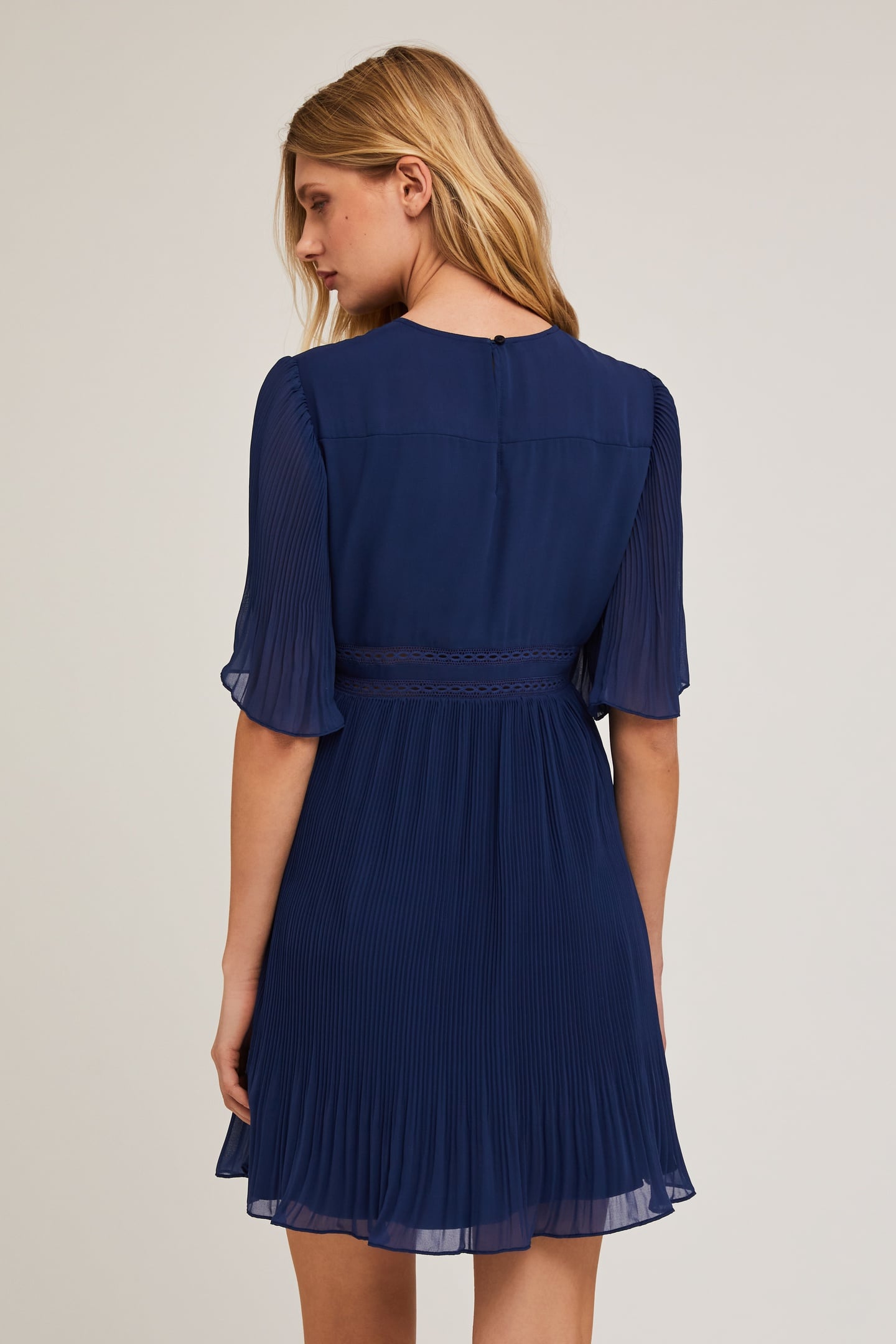 EMBROIDERED DRESS WITH PLEATED DETAILS BLUE 2