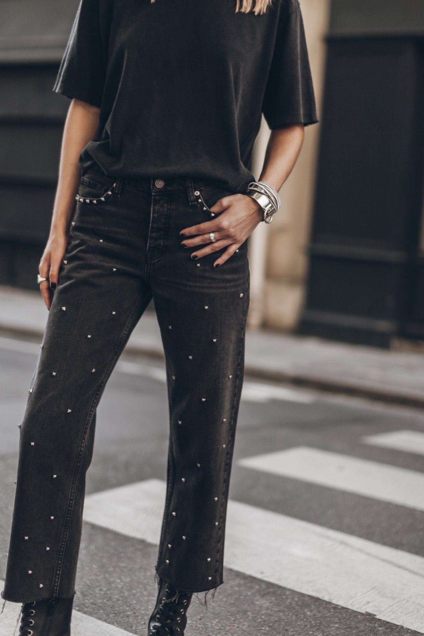 THE BLACK STUDDED CROPPED STRAIGHT JEANS BLACK 1