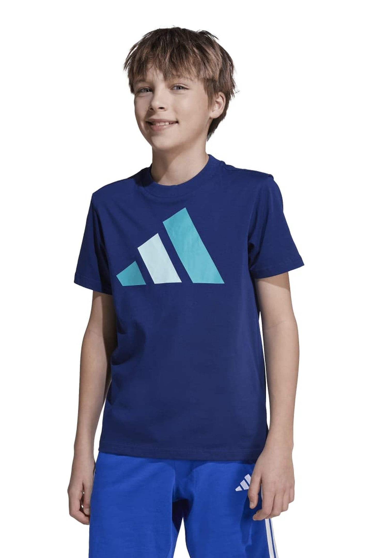 SPORTSWEAR ESSENTIALS T-SHIRT KIDS 3