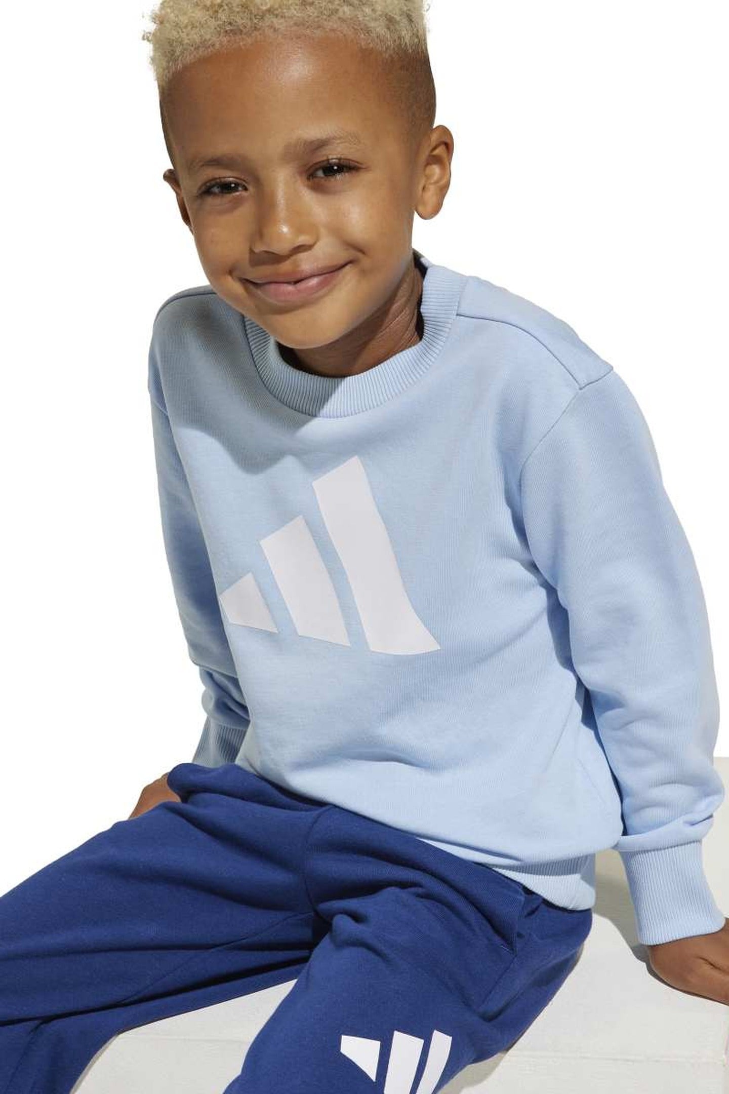 SPORTSWEAR ESSENTIALS JOGGERS SET KIDS 8