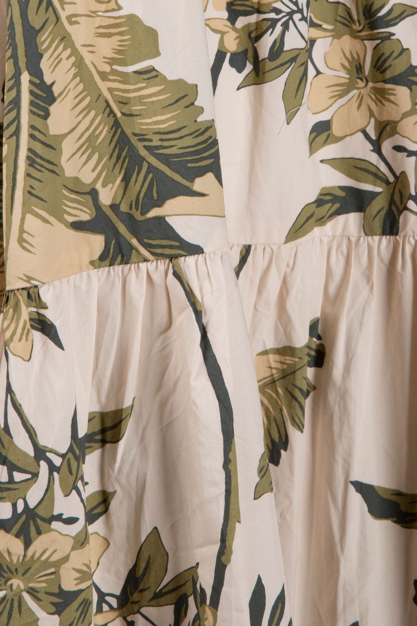 ROSALYN DRESS BEIGE 5