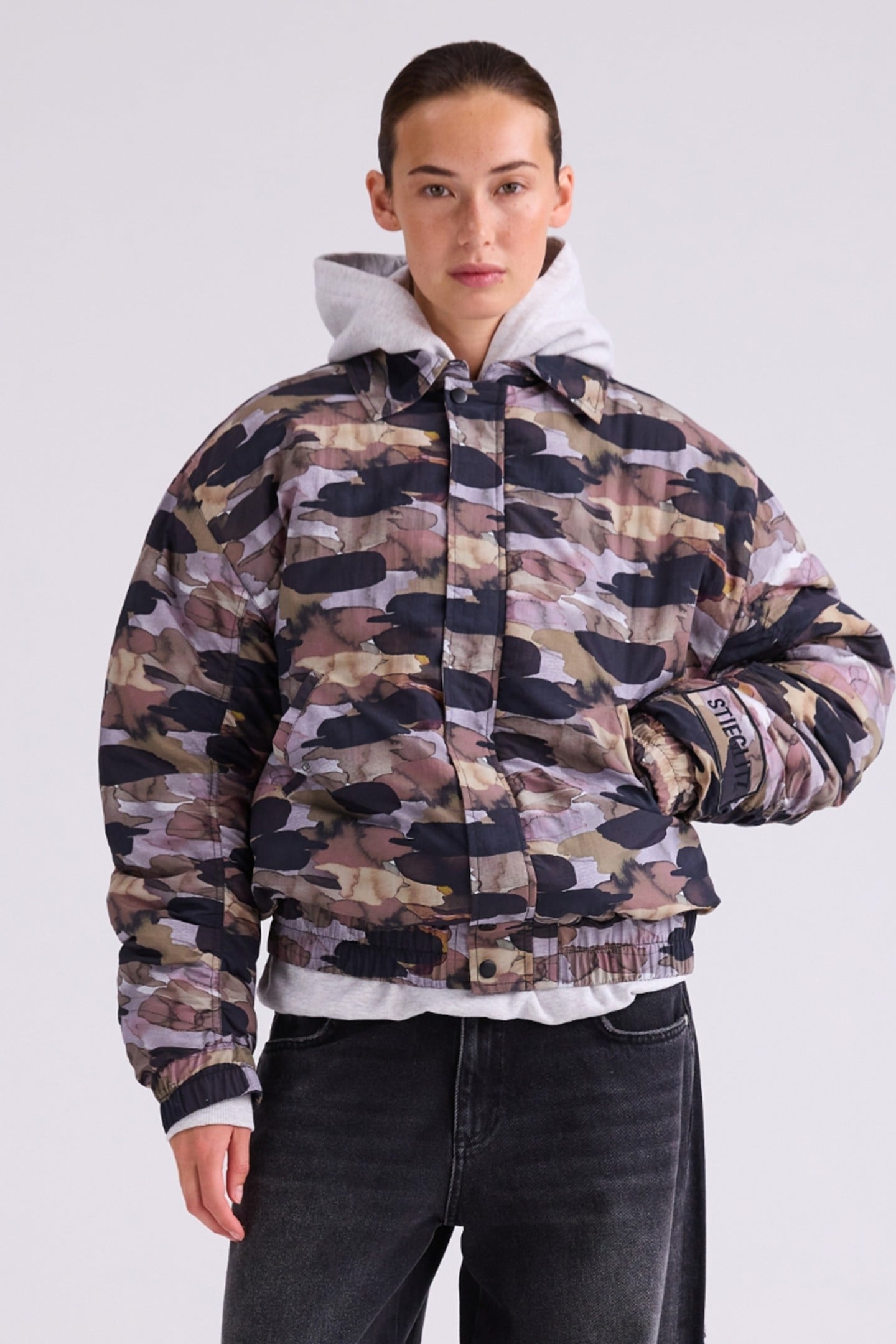 CARMELO BOMBER BROWN 1