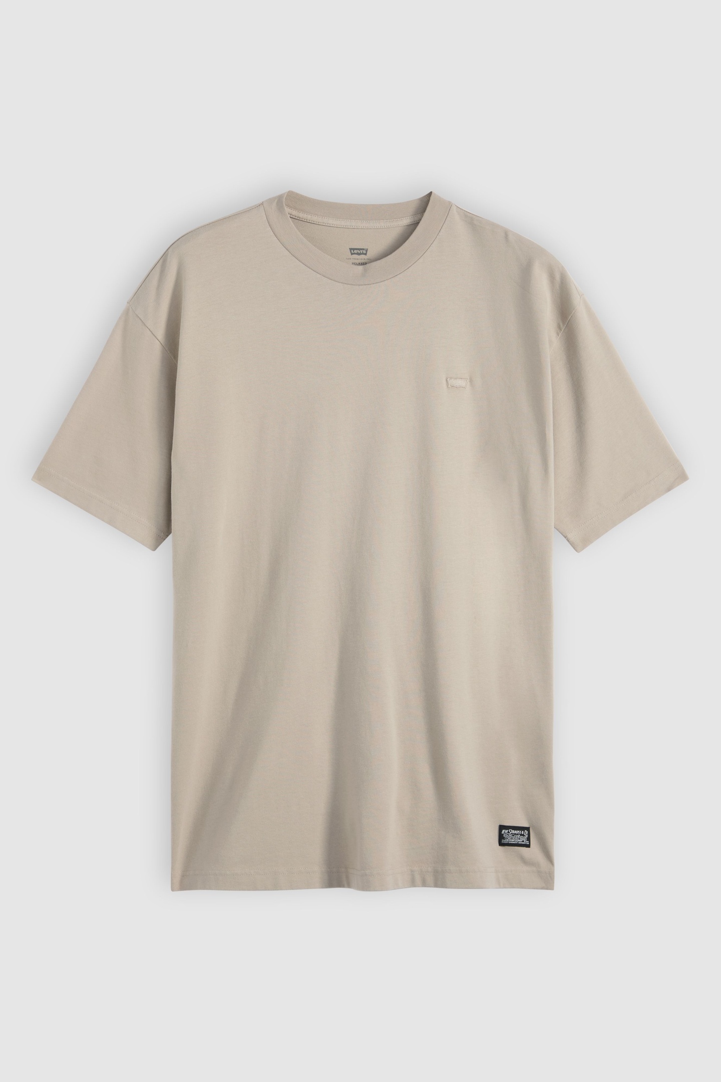 Levi's Box Tee Patch Hem Purple Dove Maat: XXL | Basic T-Shirts Outlet | Heren | Beige