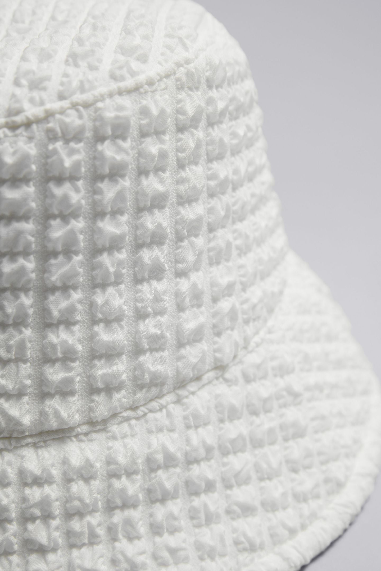 CHILLI BUCKET HAT BEIGE 2
