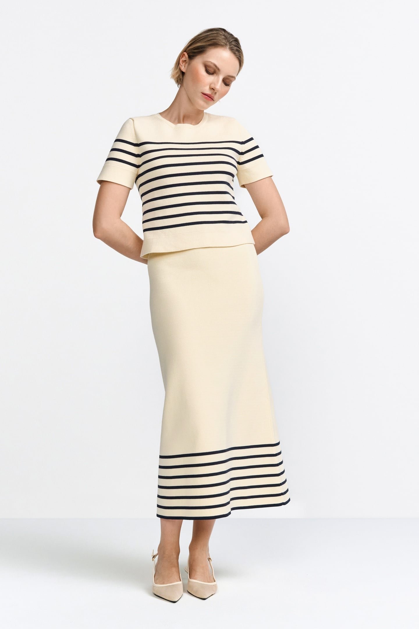 Rich & Royal Striped Knit Skirt Pearl White Maat: M | Midi Rokken Outlet | Dames | Beige