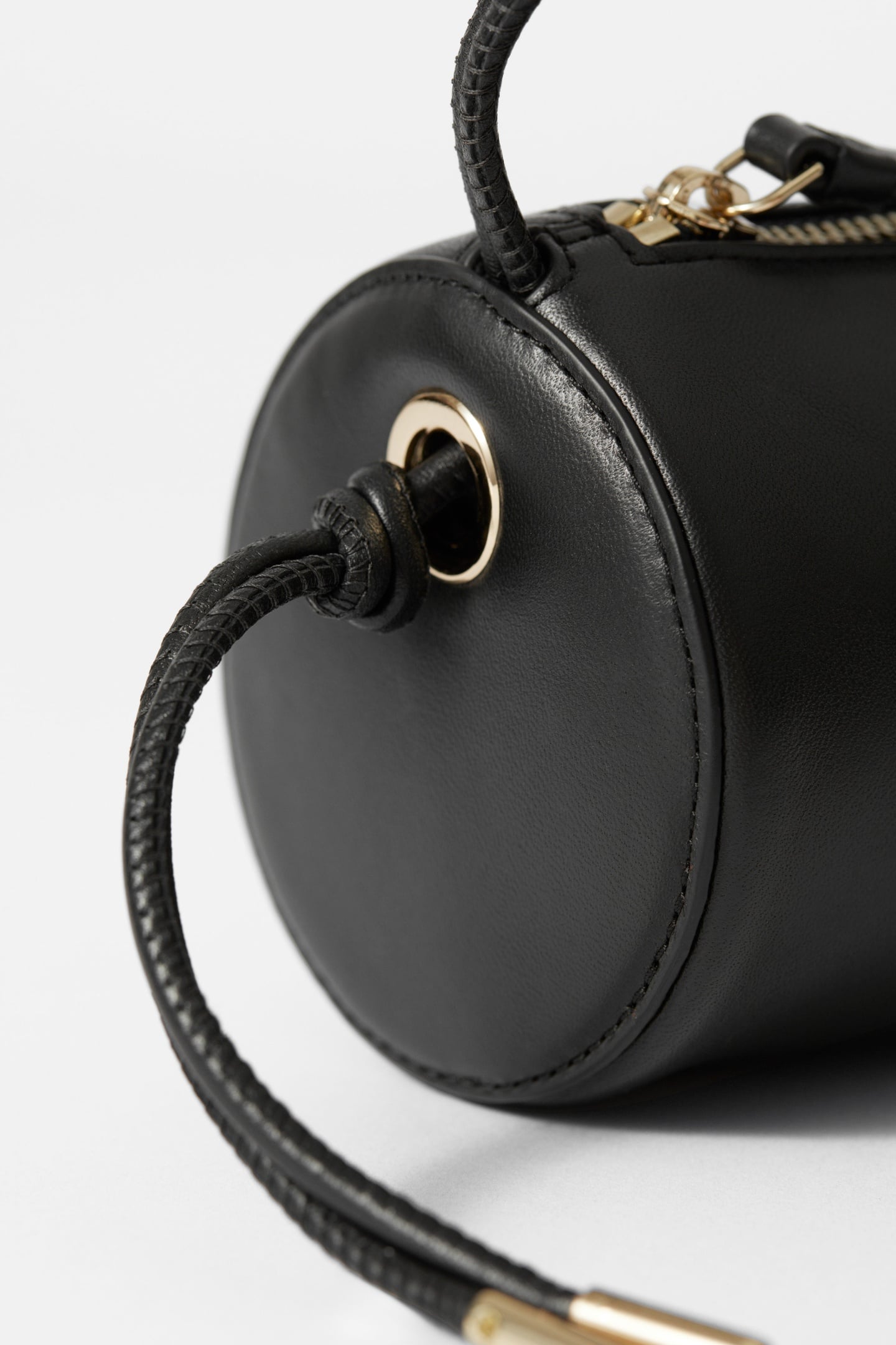 AURORA SHOULDER BAG BLACK 3