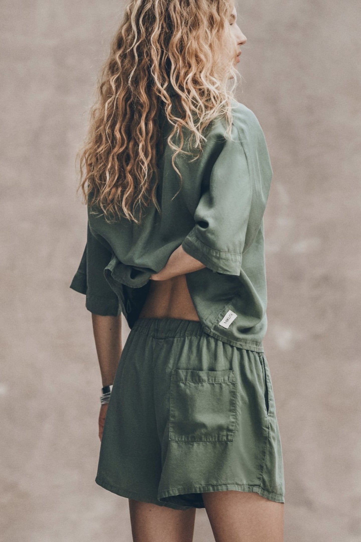 THE GREEN CO-ORD SHORTS GREEN 3
