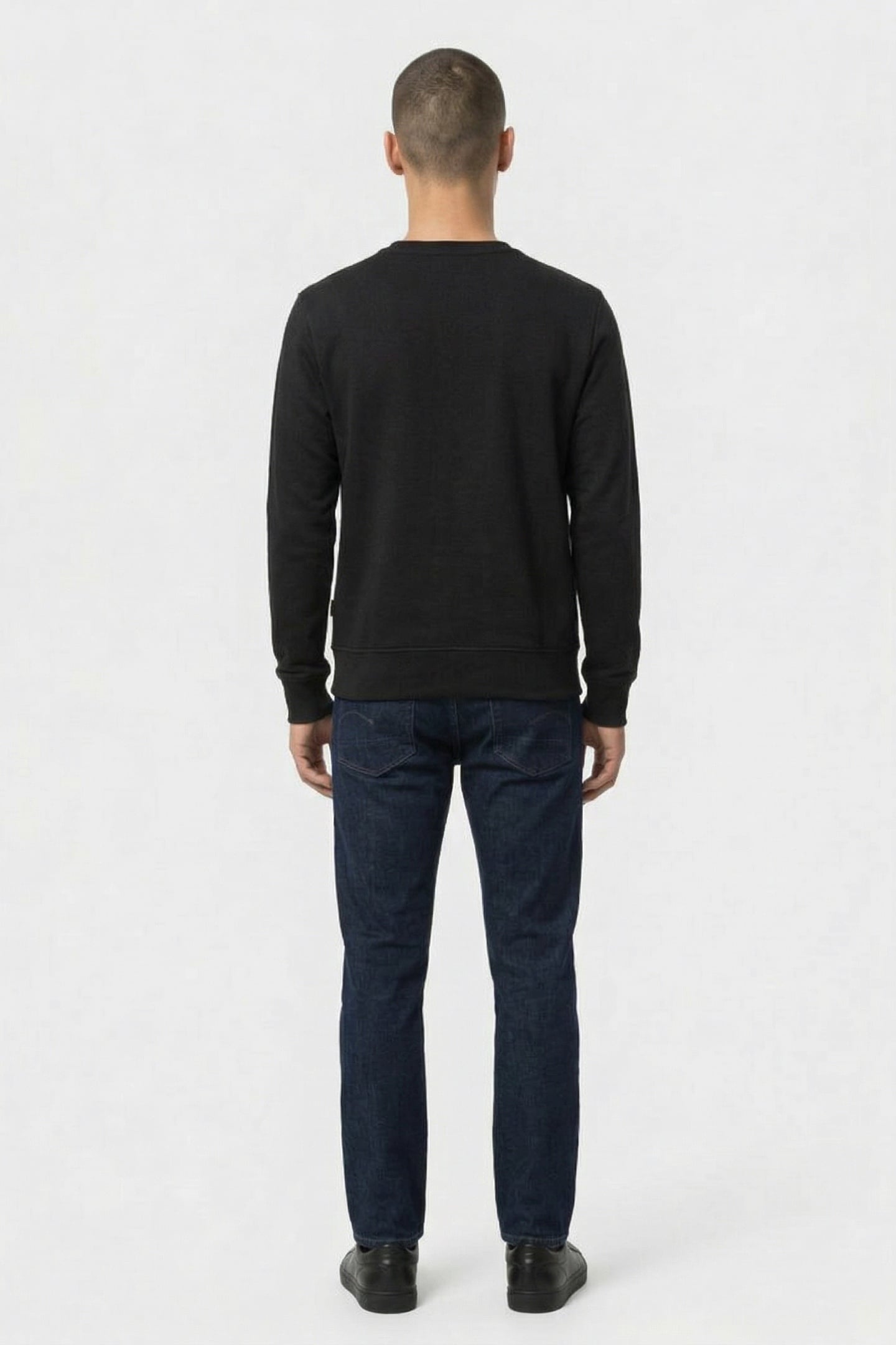 CREW SLIM SWEAT L\S DK BLACK 2