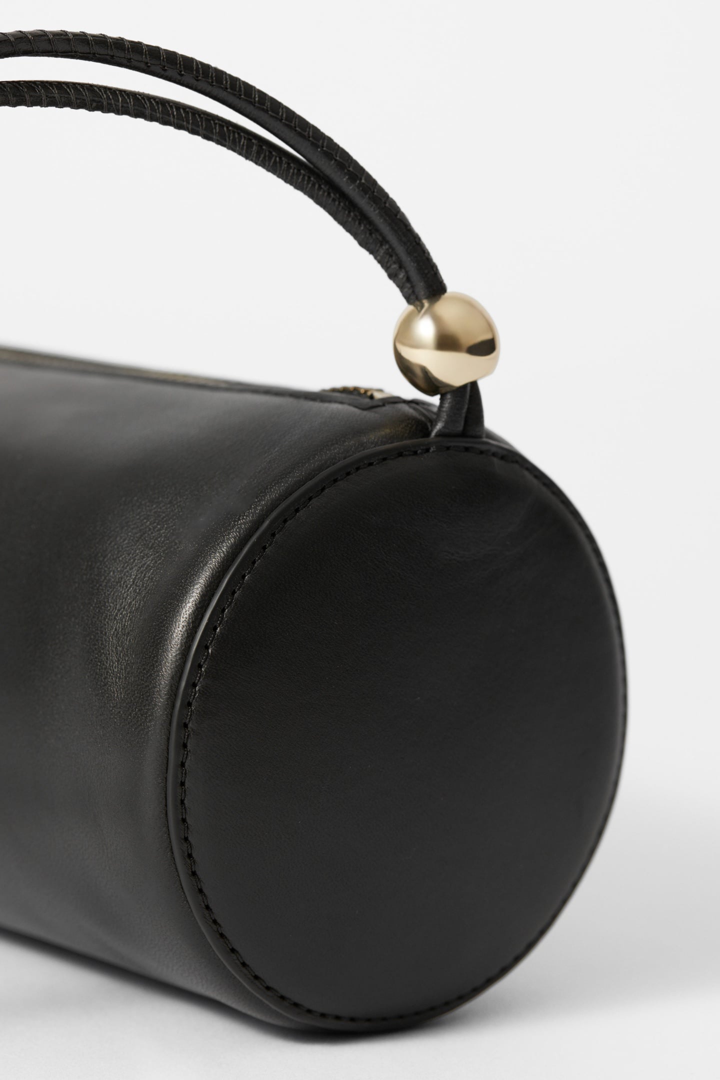 AURORA SHOULDER BAG BLACK 4