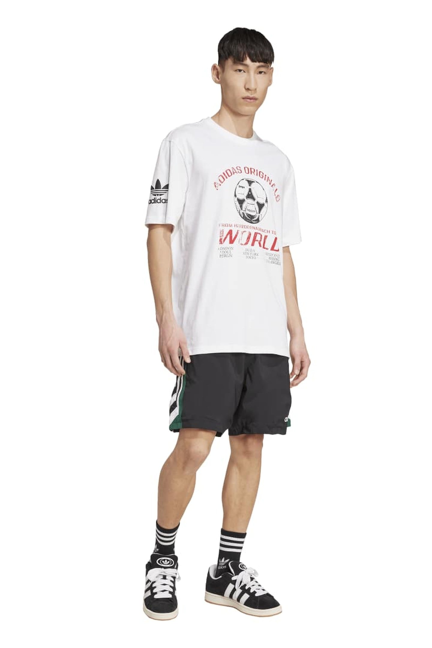 ORIGINALS UNISEX 90S FOOTBALL GRAPHIC T-SHIRT 3