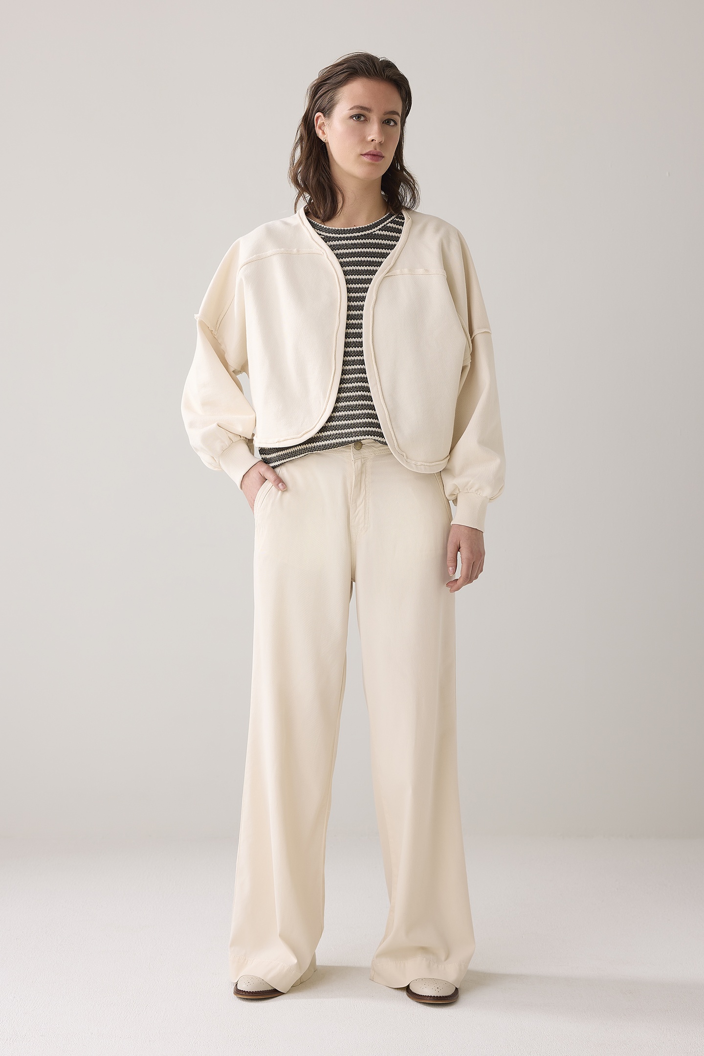 CROPPED WIDE SWEAT CARDIGAN IVORY 1