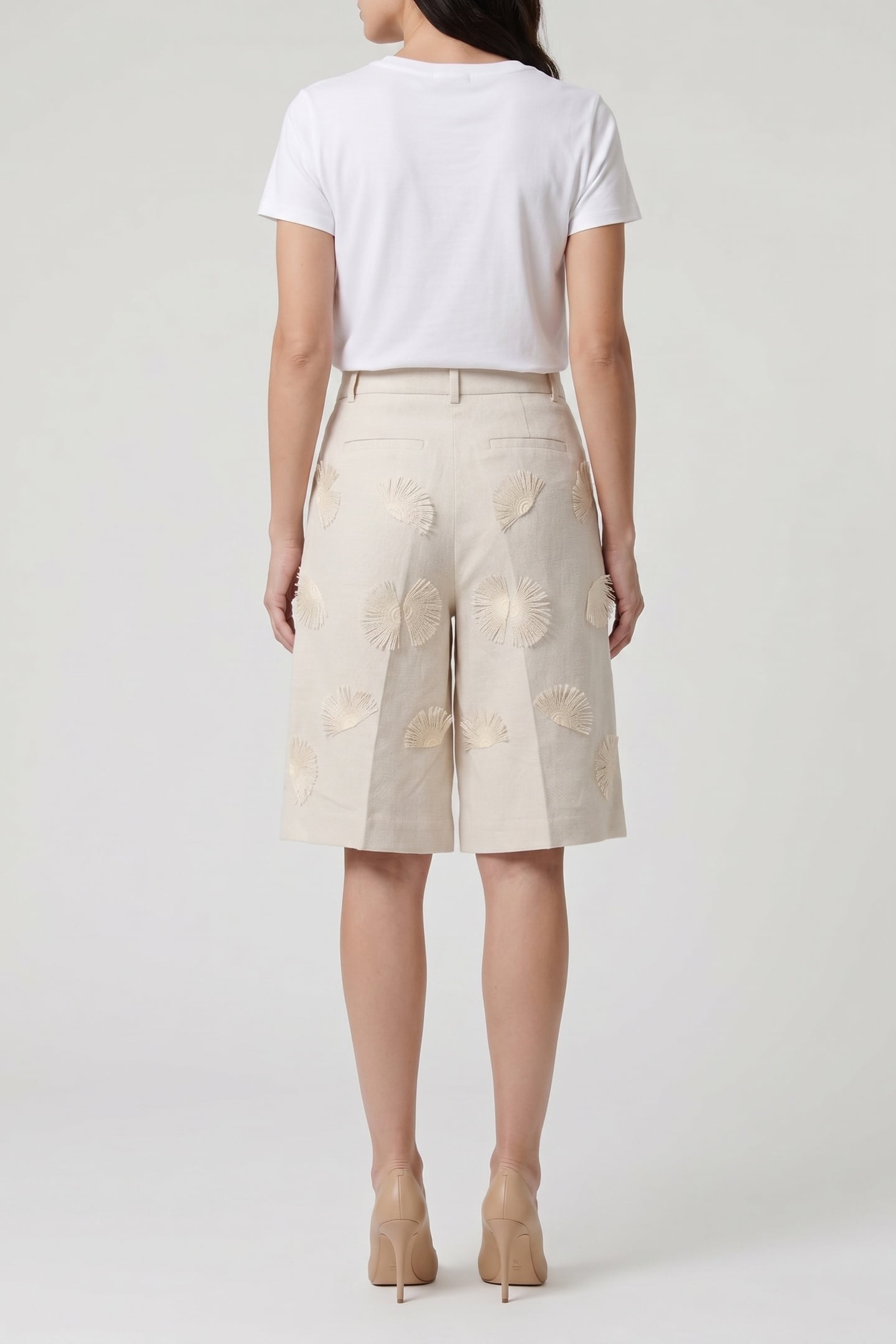 LILIAN SHORTS WHITE 2