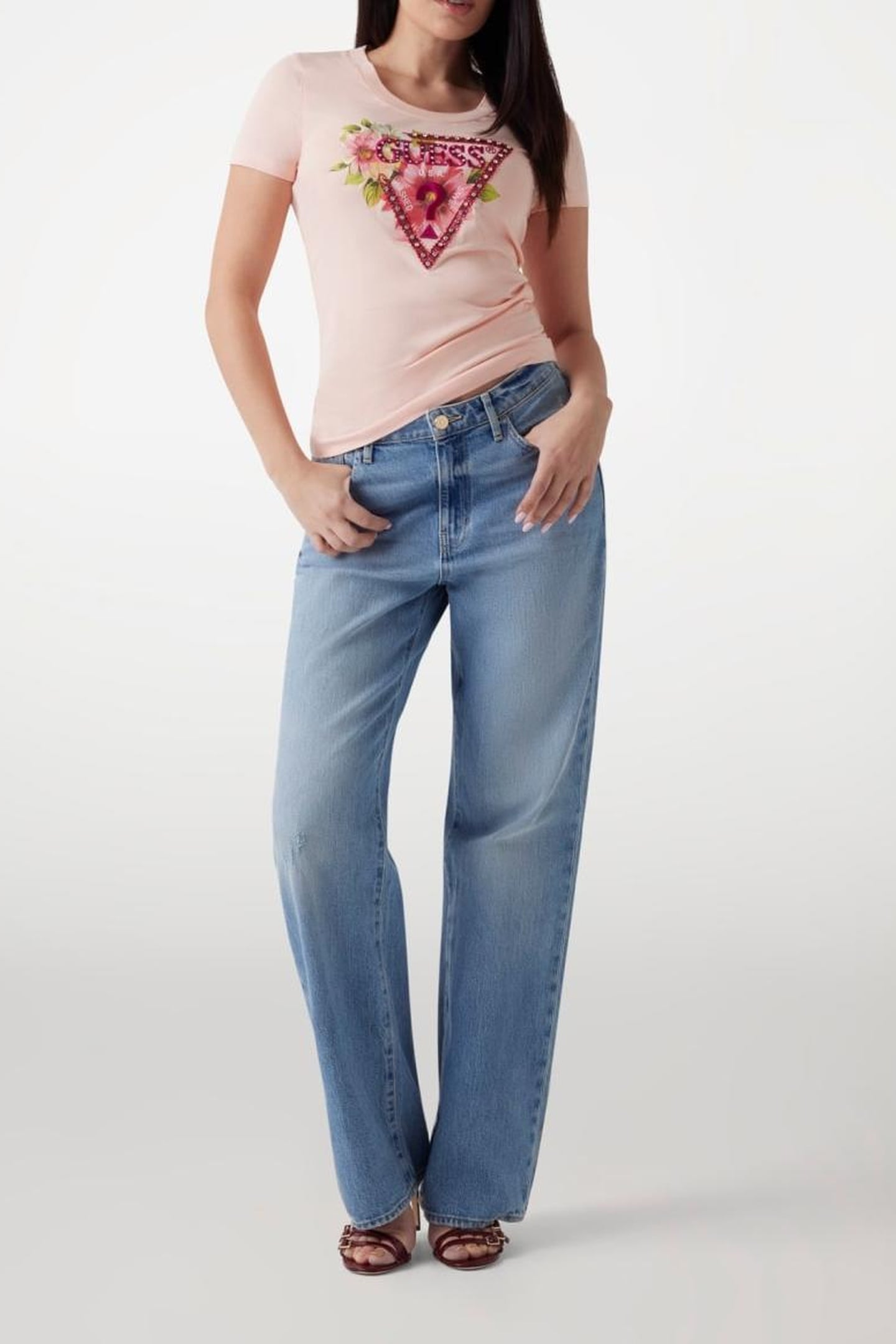 GUESS ECO SS CN TRIANGLE BEADS PEACH CREME 3