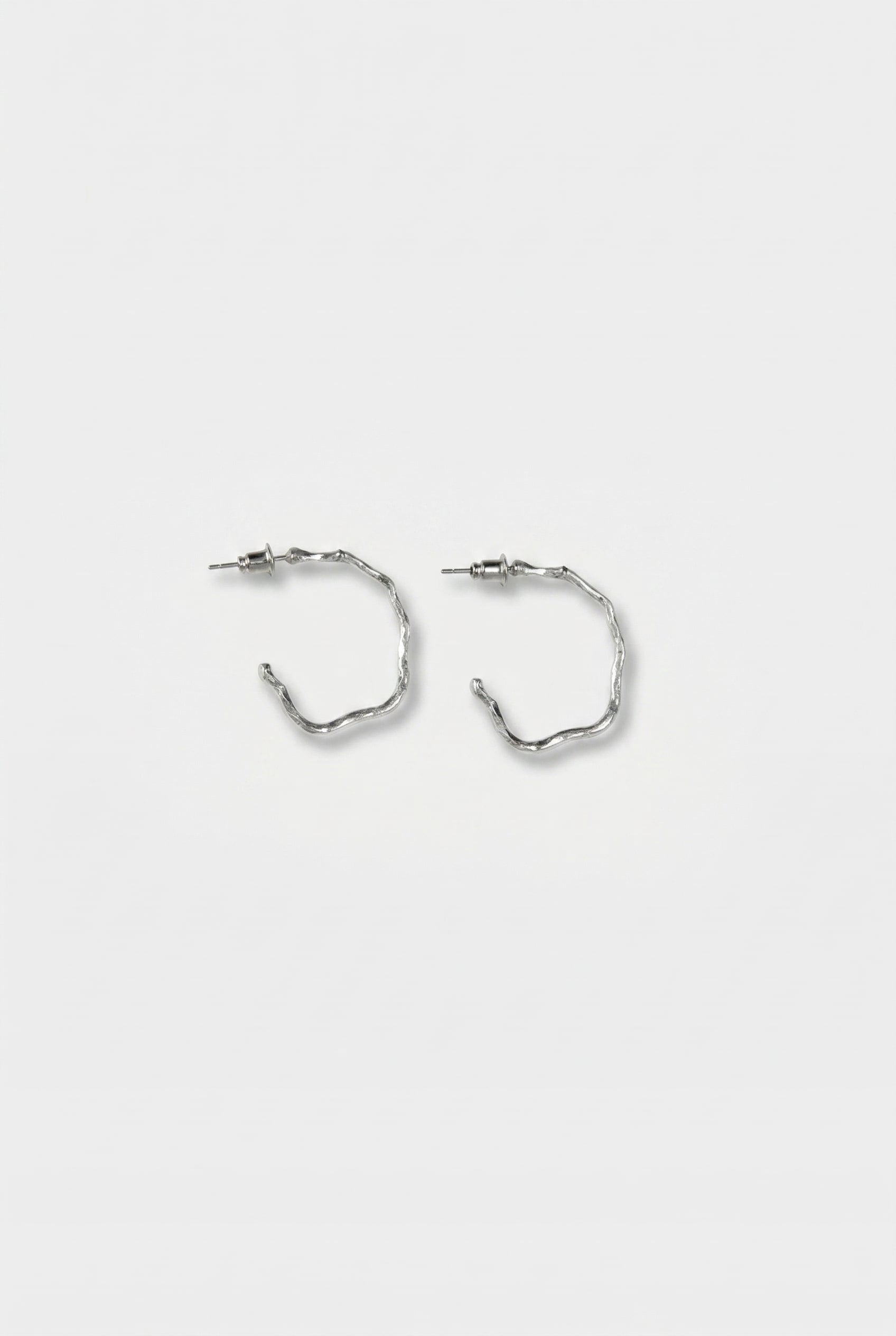 ABSTRACT HOOP EARRINGS SILVER TONE METALLIC 1