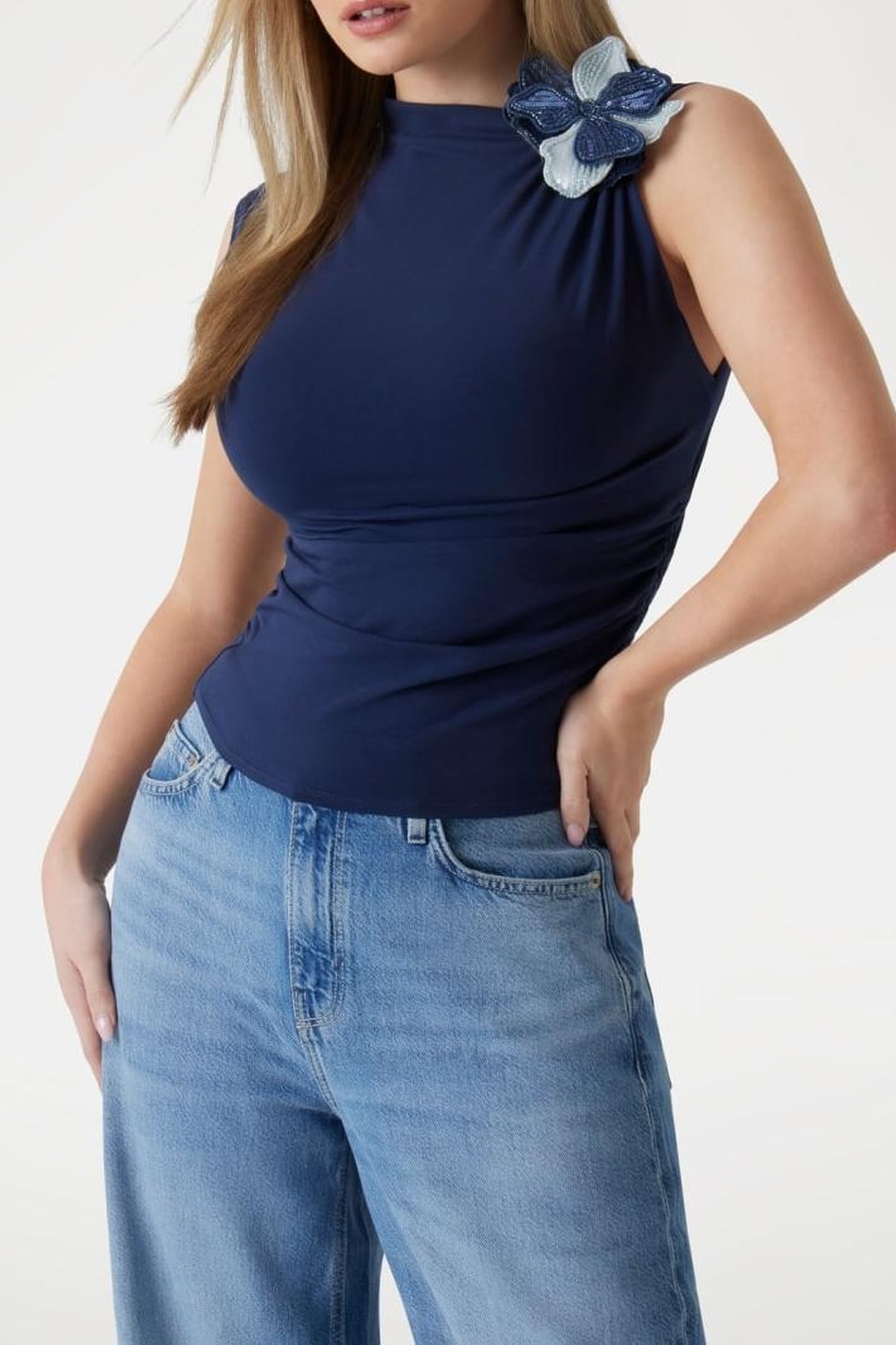 GUESS ECO ARIANE 3D EMBROIDERY BLACKENED BLUE 2