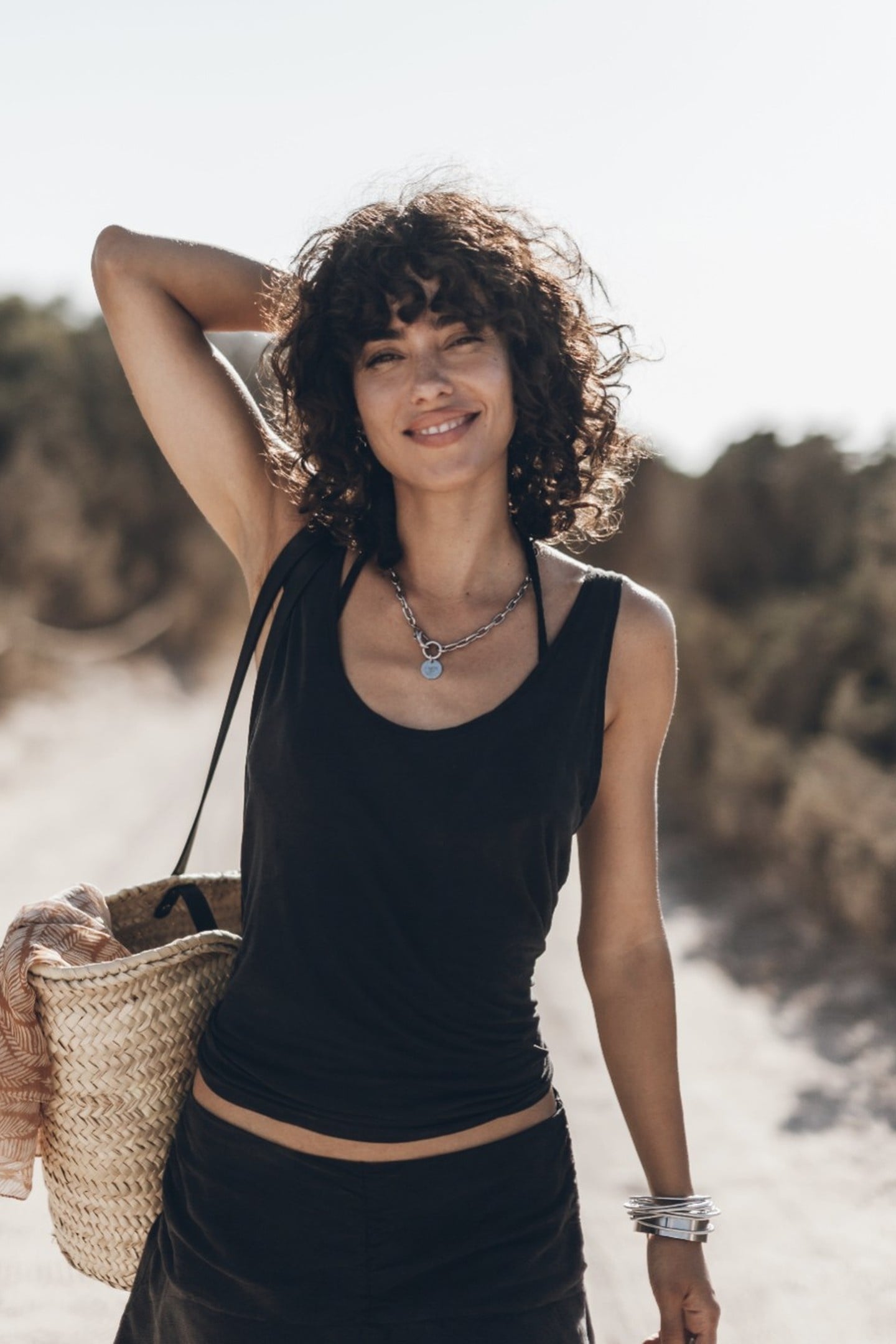 THE DARK REGULAR TANK TOP BLACK 1