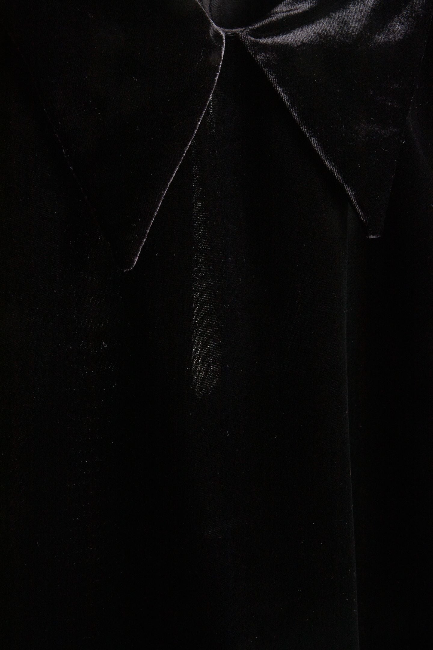 ETIENNE VELVET TOP BLACK 5