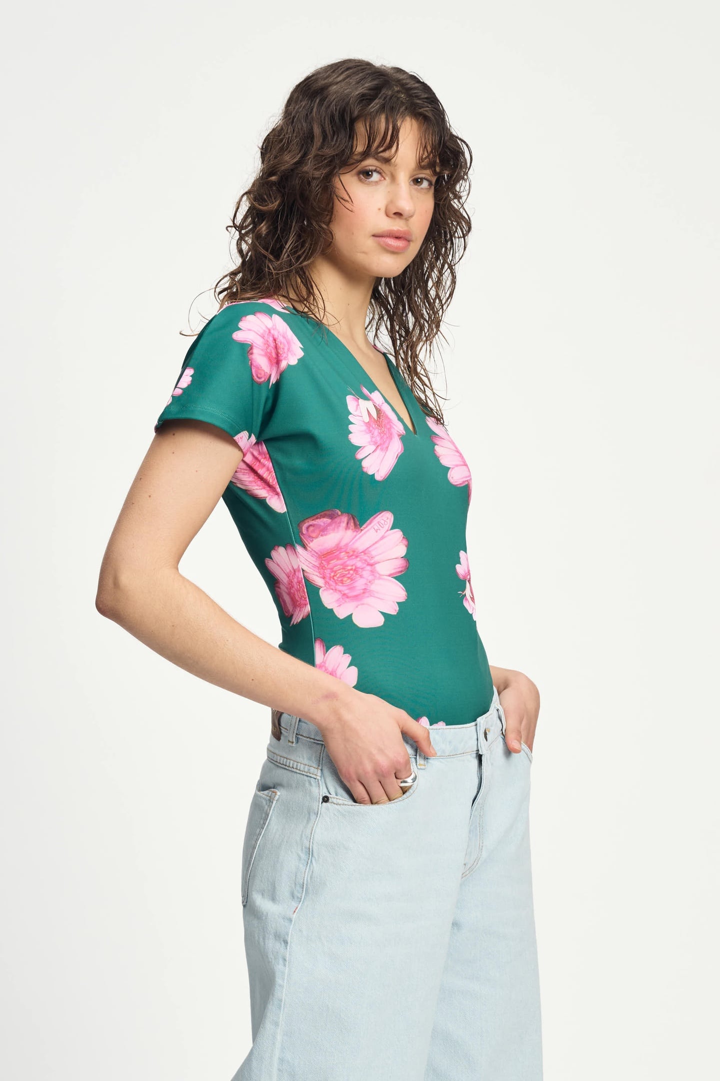 BODY - MADDI MEADOW FLOWERS GREEN 3