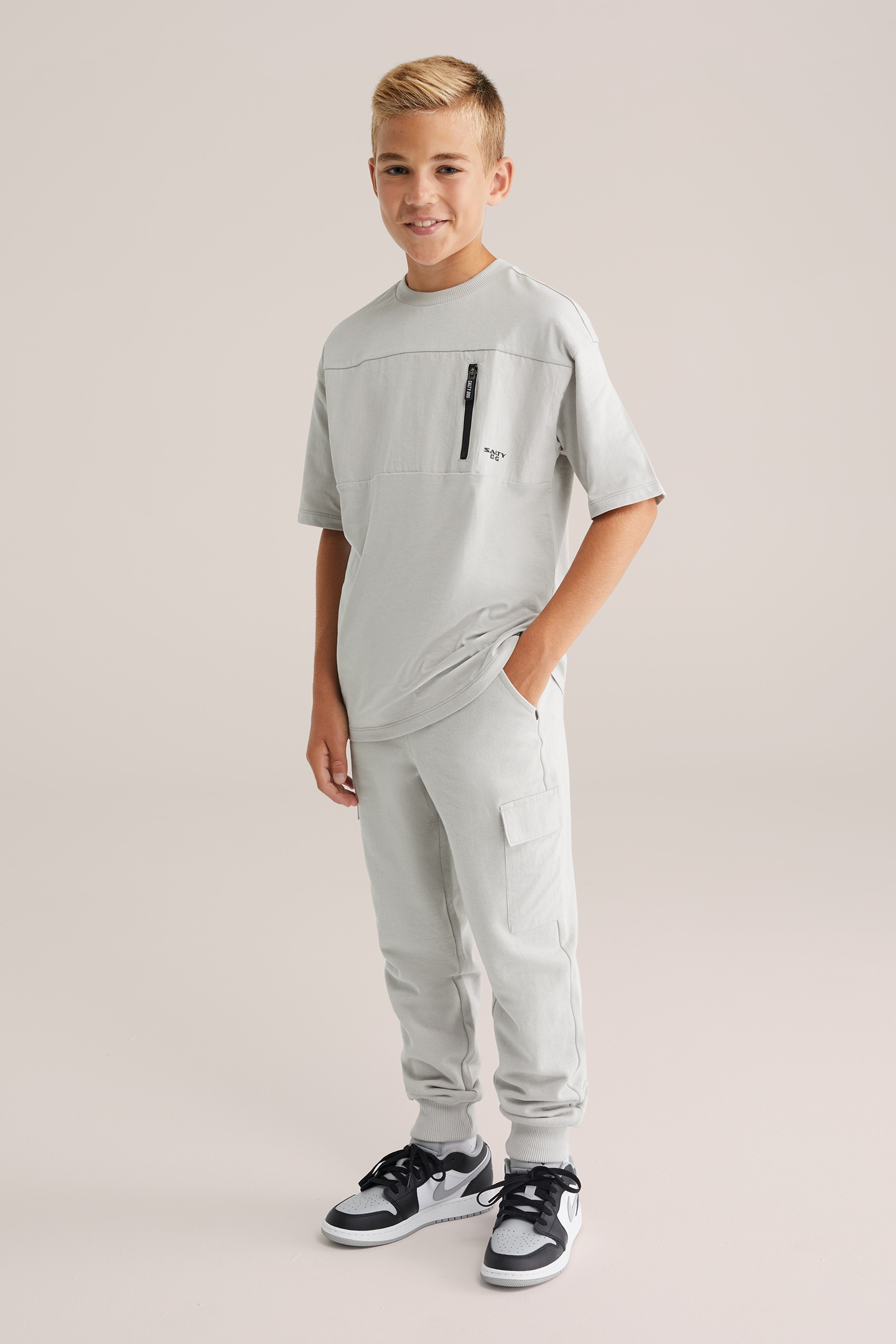 JOGGING PANTS LIGHT GREY 1