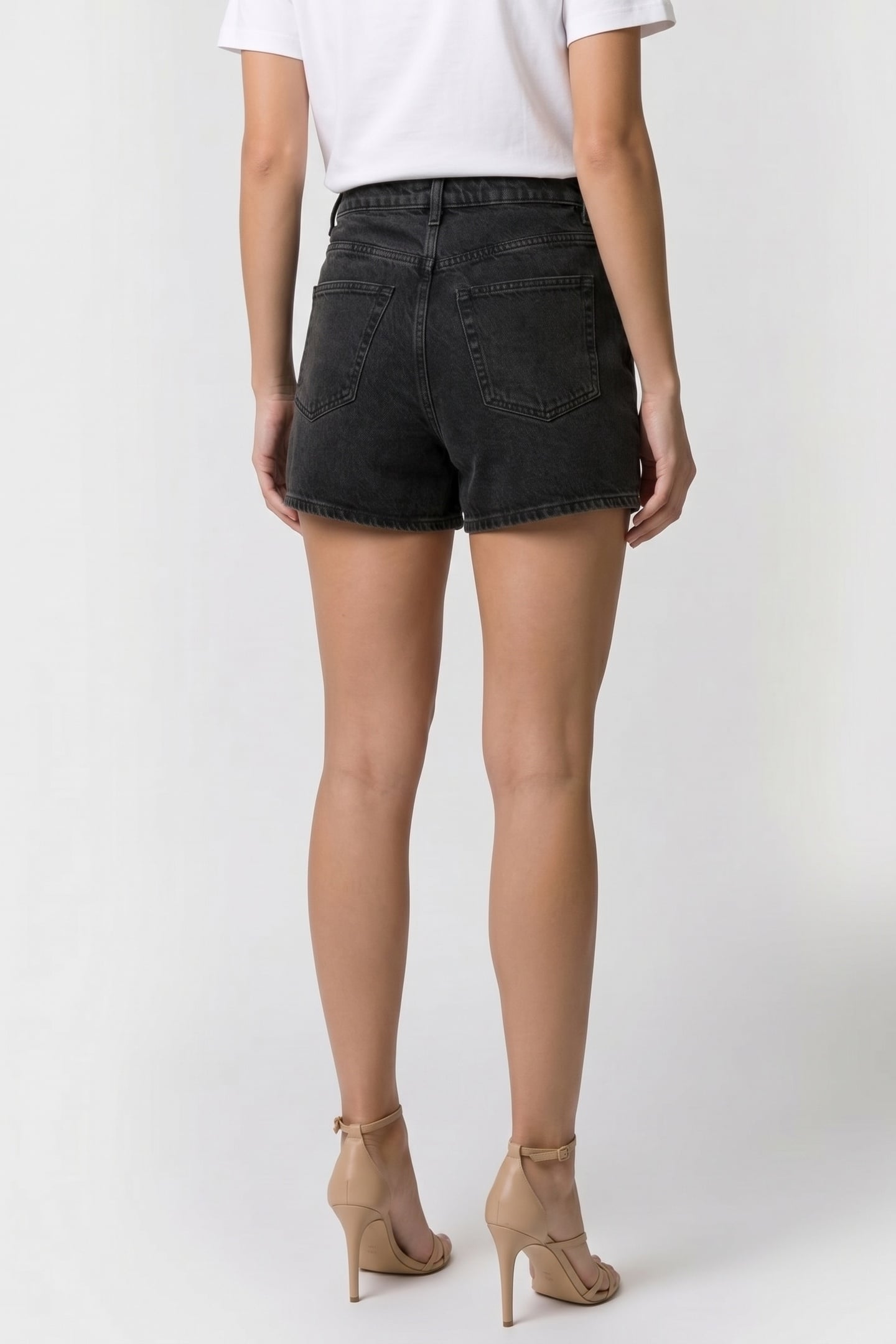 ALVA SHORTS BLACK 2